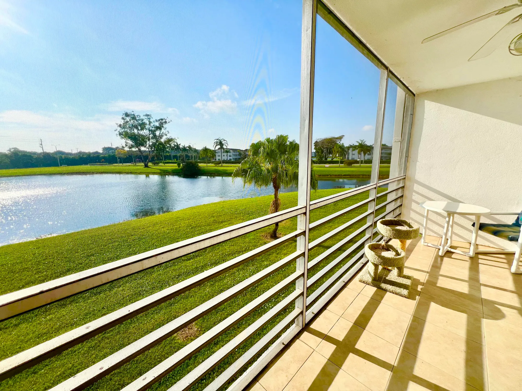 Property Slideshow image 13 of 15 | 2038 hythe c, Boca Raton, FL, 33434