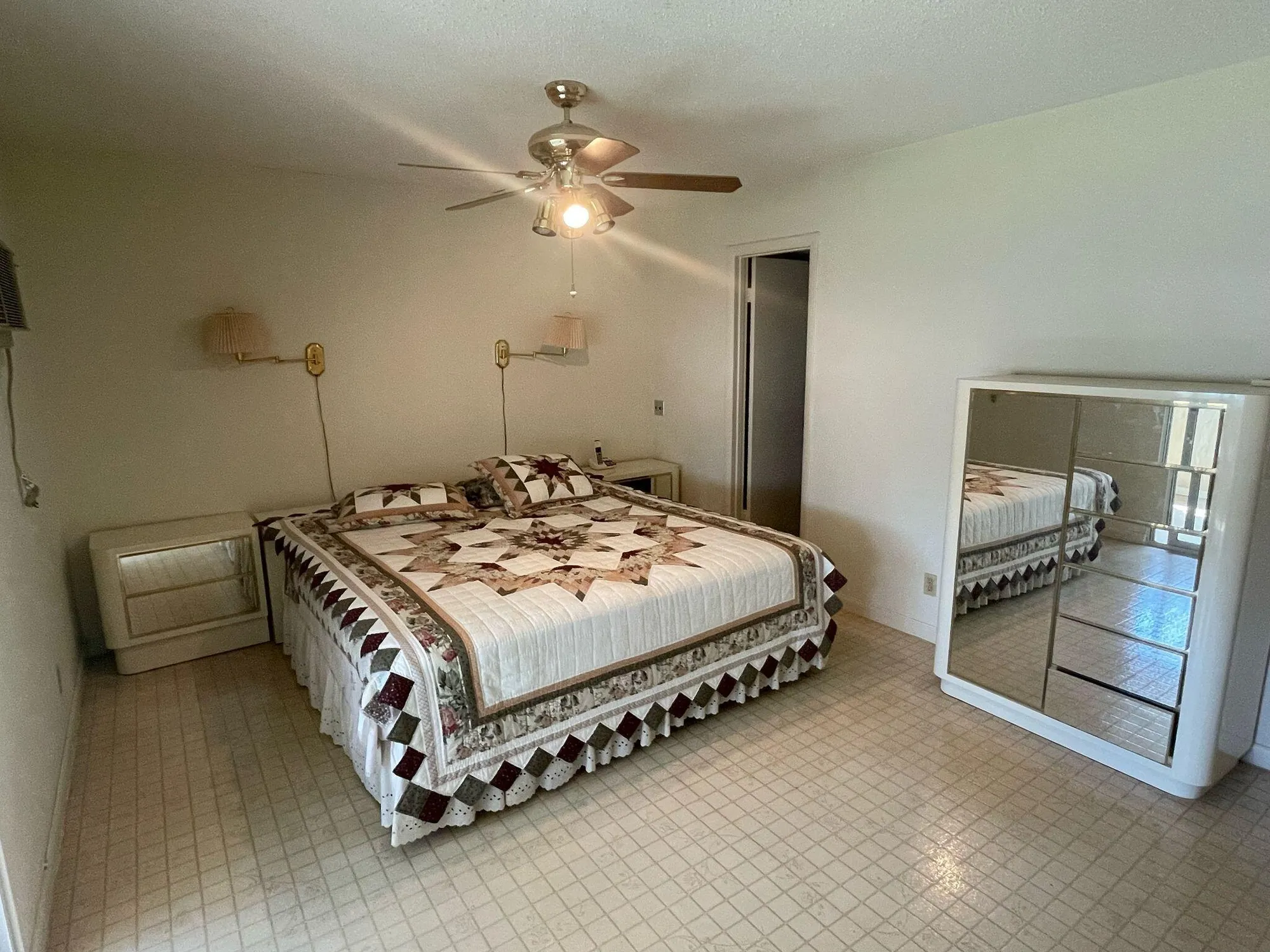 Property Slideshow image 5 of 15 | 134 upminster f, Deerfield Beach, FL, 33442