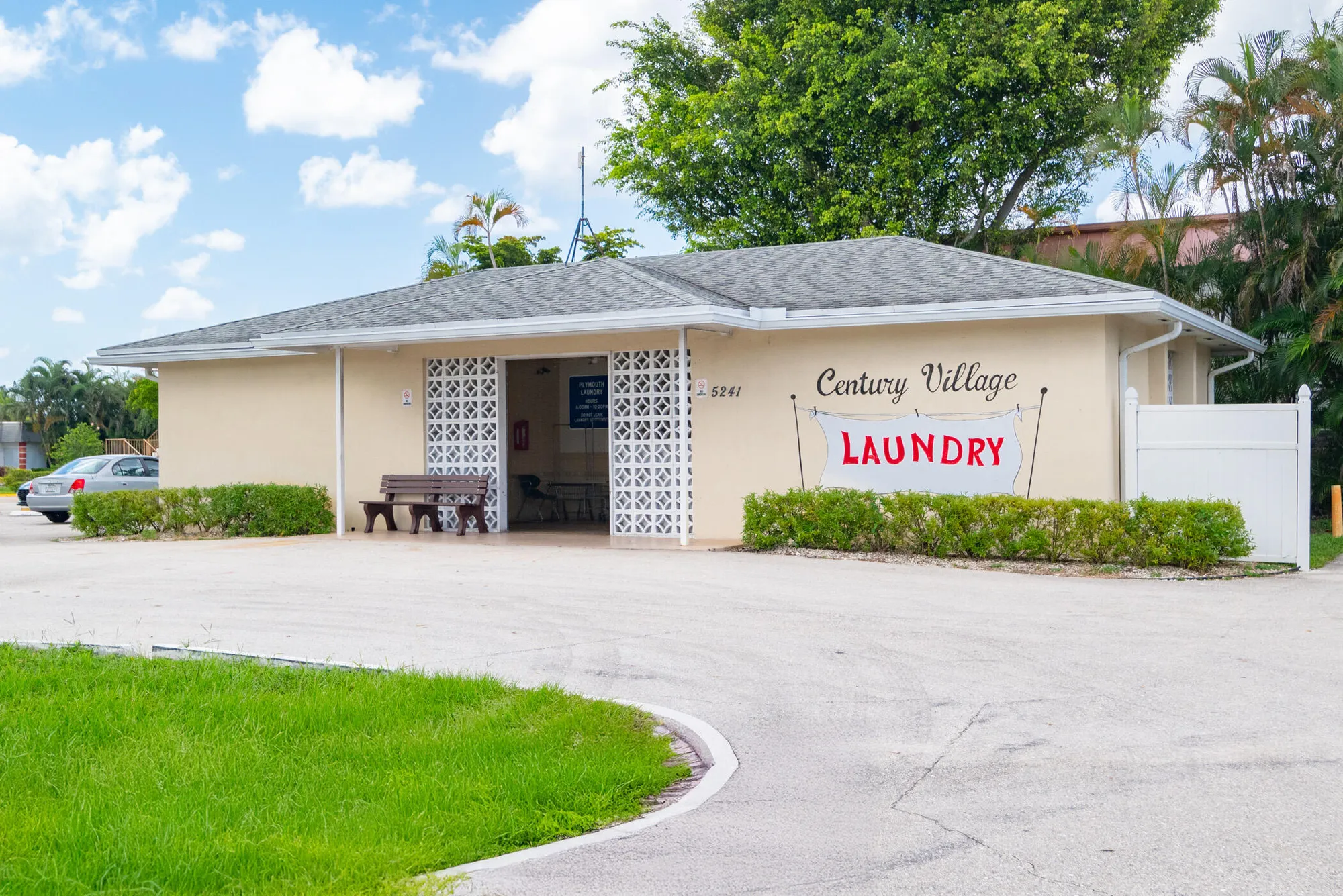 Property Slideshow image 18 of 19 | 199 sheffield i # 199, West Palm Beach, FL, 33417