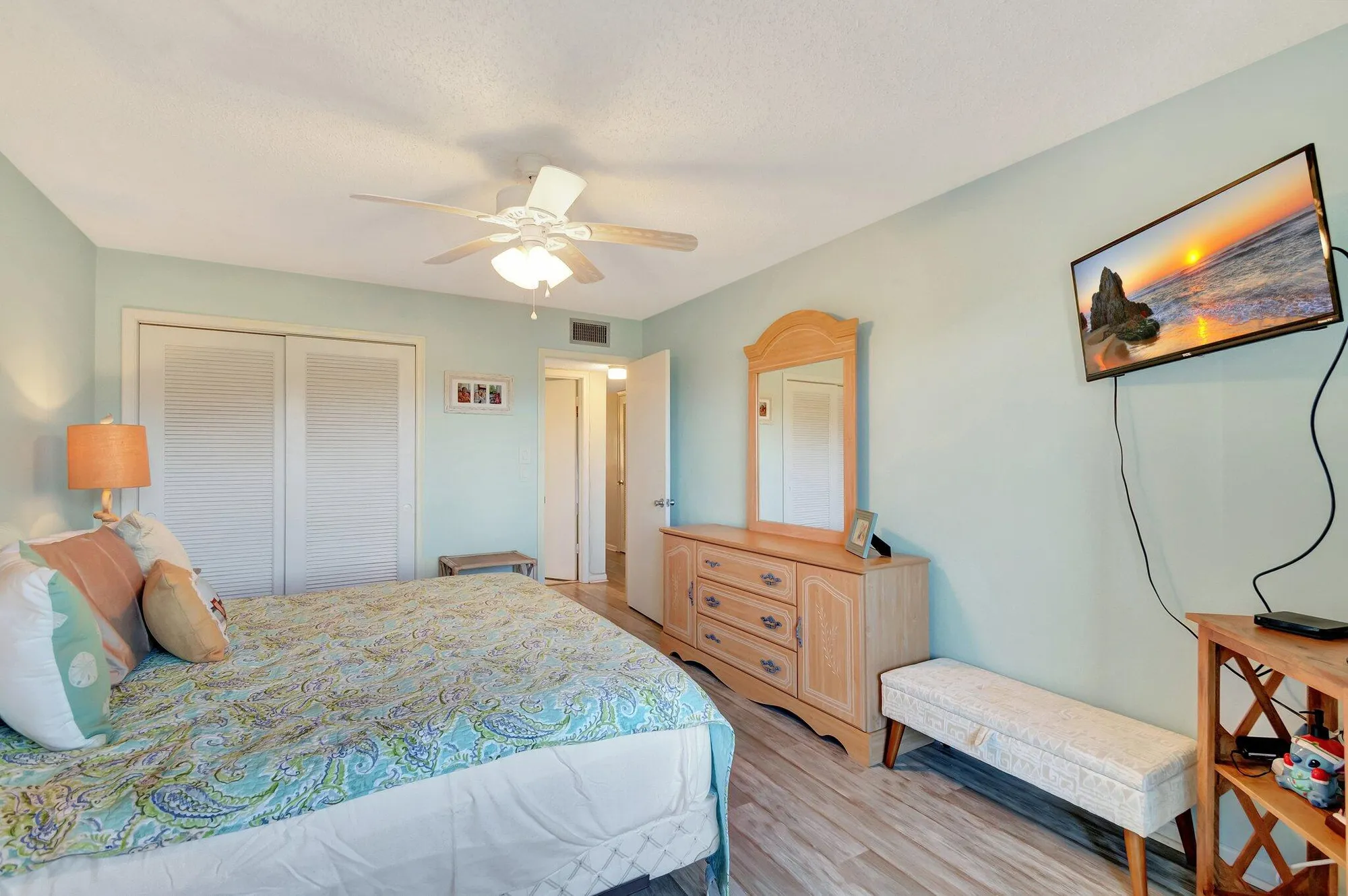 Property Slideshow image 28 of 50 | 212 greenbrier a, West Palm Beach, FL, 33417