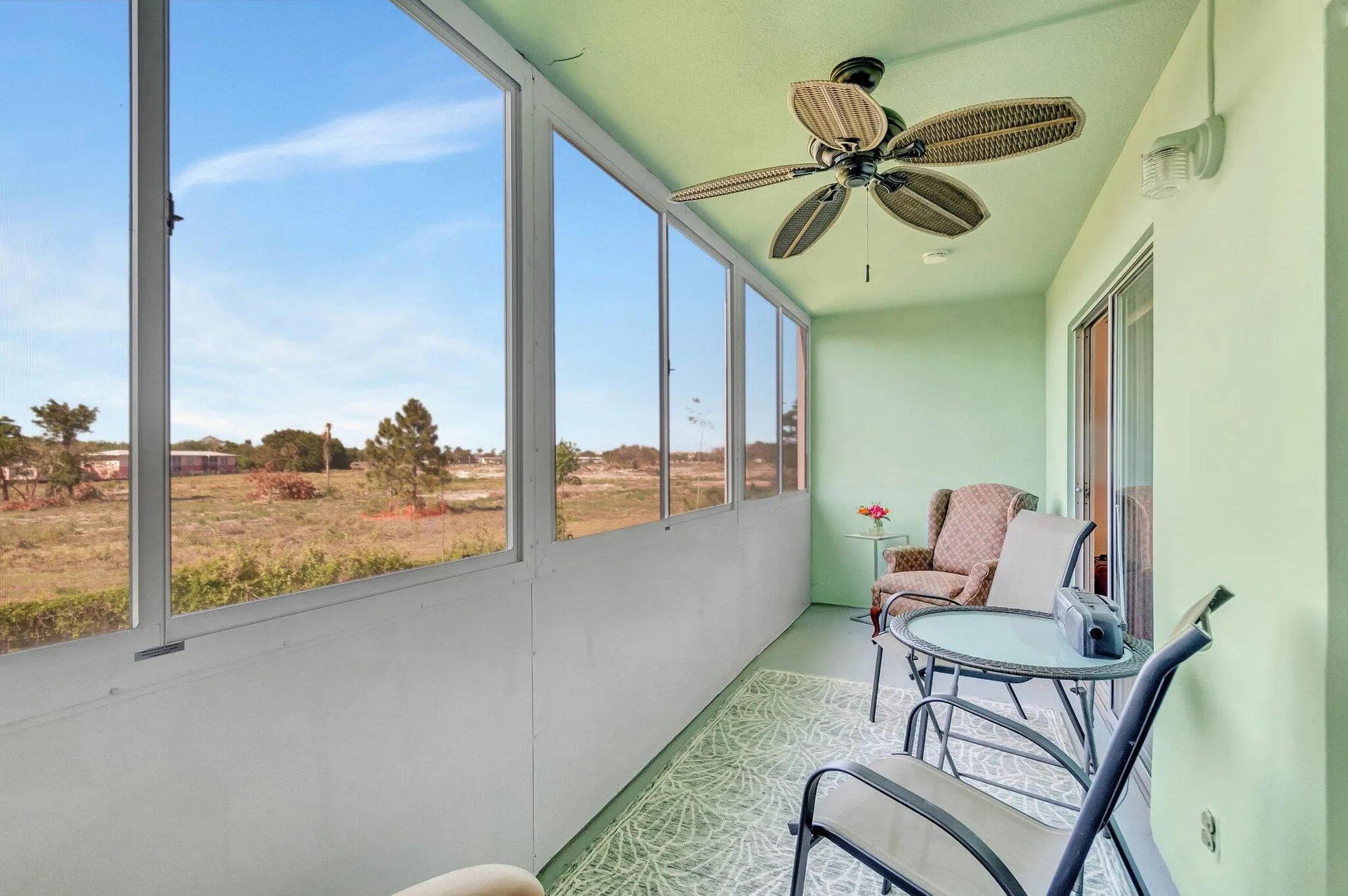 Property Slideshow image 18 of 50 | 212 greenbrier a, West Palm Beach, FL, 33417