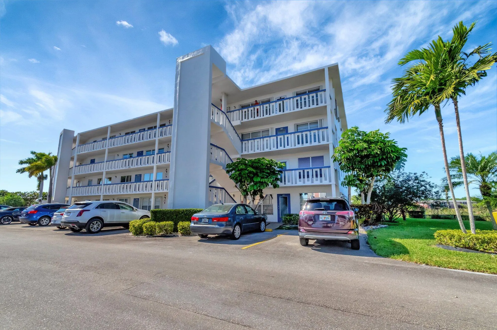 Property Slideshow image 6 of 50 | 212 greenbrier a, West Palm Beach, FL, 33417