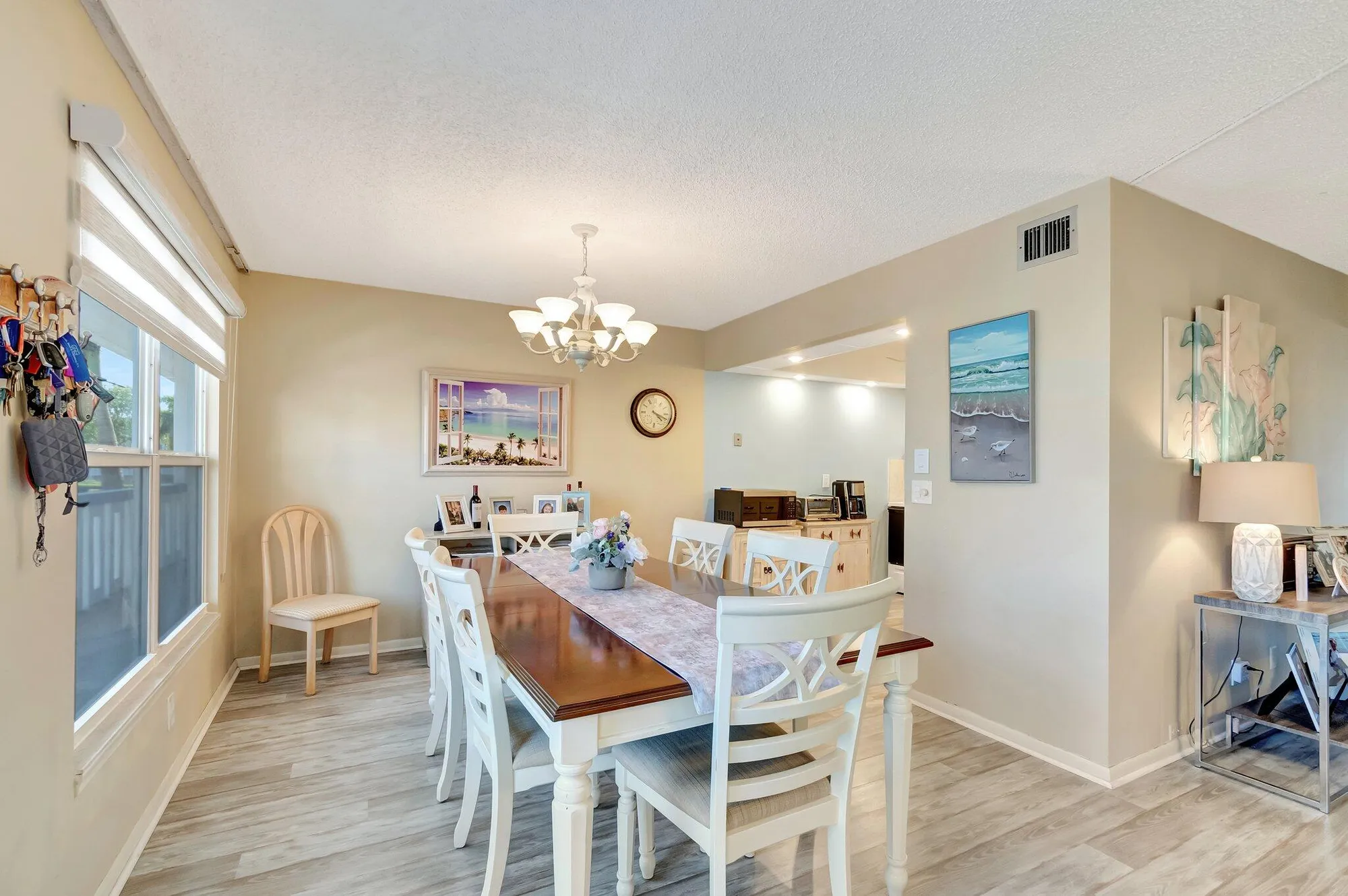 Property Slideshow image 11 of 50 | 212 greenbrier a, West Palm Beach, FL, 33417