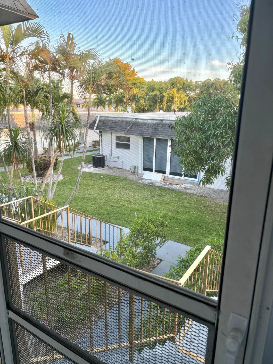 Property Slideshow image 2 of 18 | 161 plymouth v, West Palm Beach, FL, 33417