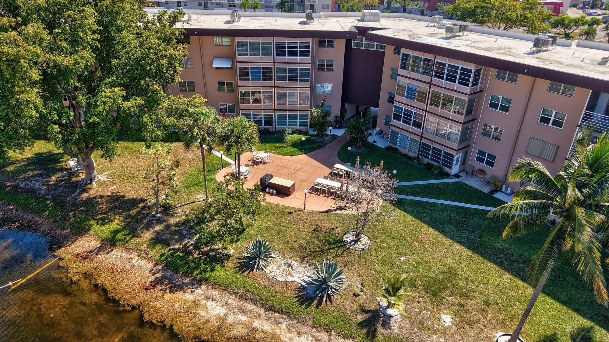 Property Slideshow image 58 of 61 | 2951 nw 46th ave 403, Lauderdale Lakes, FL, 33313