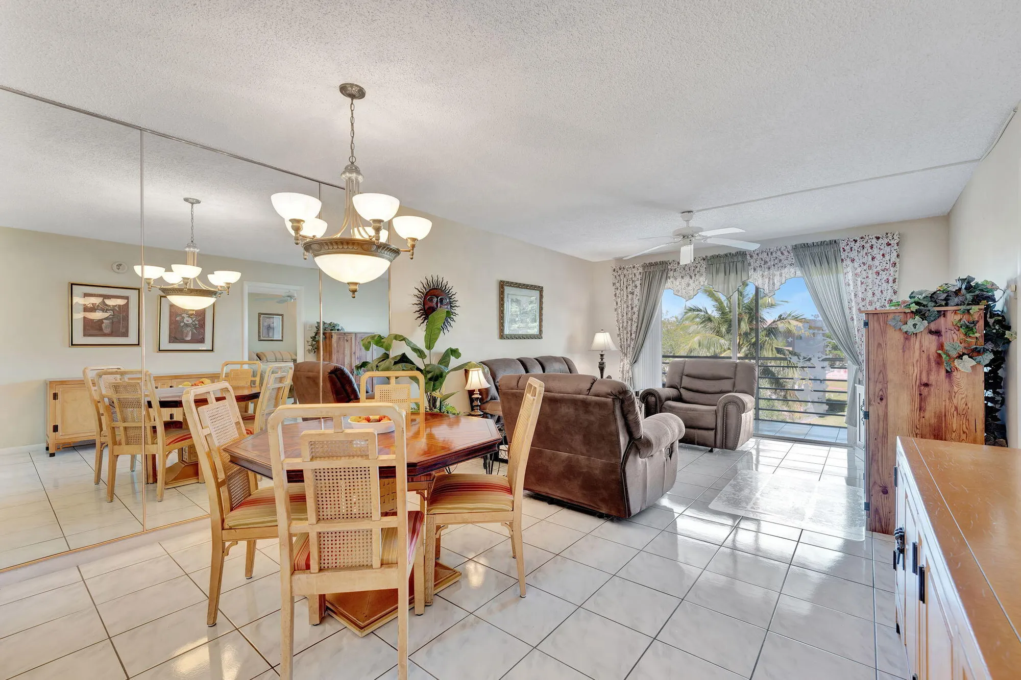 Property Slideshow image 2 of 61 | 2951 nw 46th ave 403, Lauderdale Lakes, FL, 33313