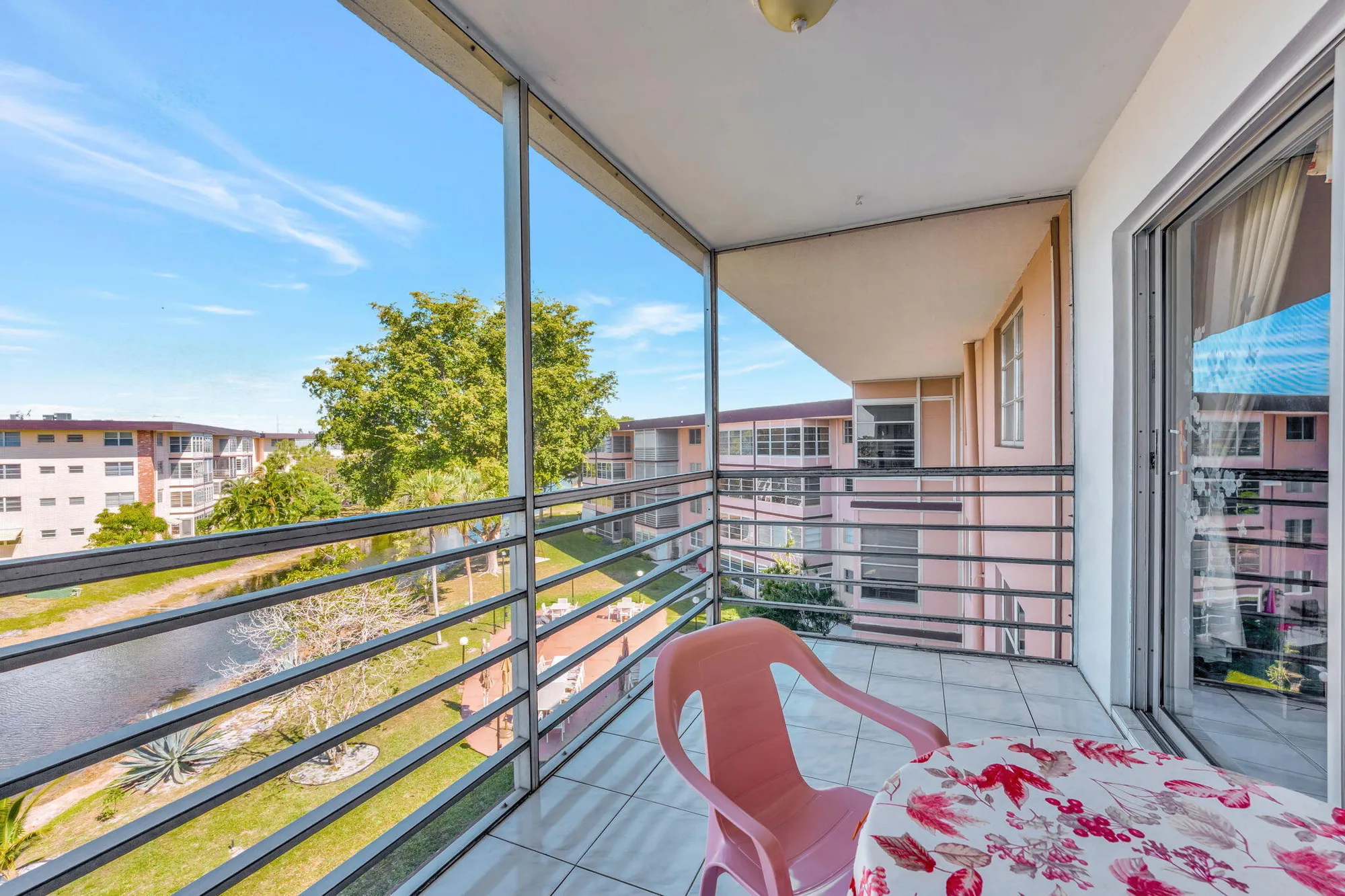 Property Slideshow image 16 of 61 | 2951 nw 46th ave 403, Lauderdale Lakes, FL, 33313