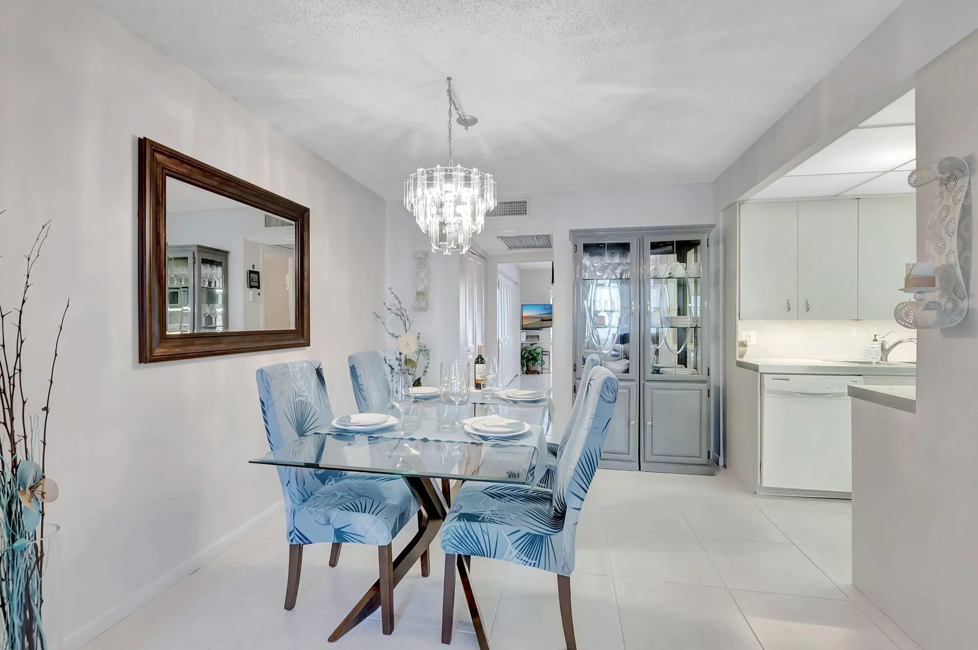 Property Slideshow image 6 of 76 | 2051 cambridge c, Deerfield Beach, FL, 33442