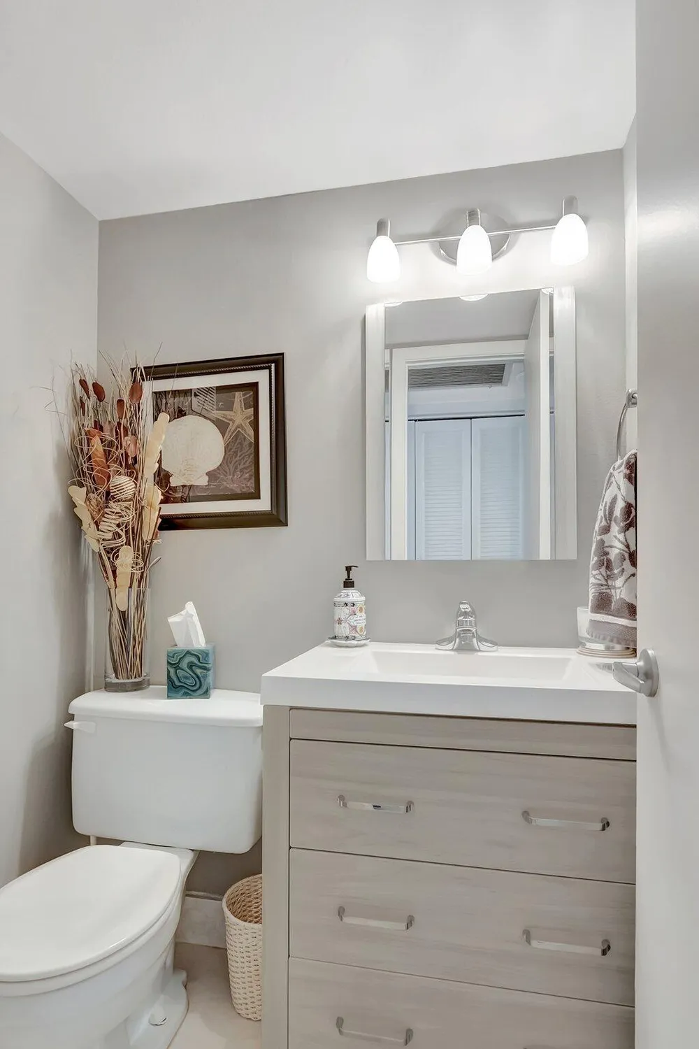 Property Slideshow image 15 of 76 | 2051 cambridge c, Deerfield Beach, FL, 33442