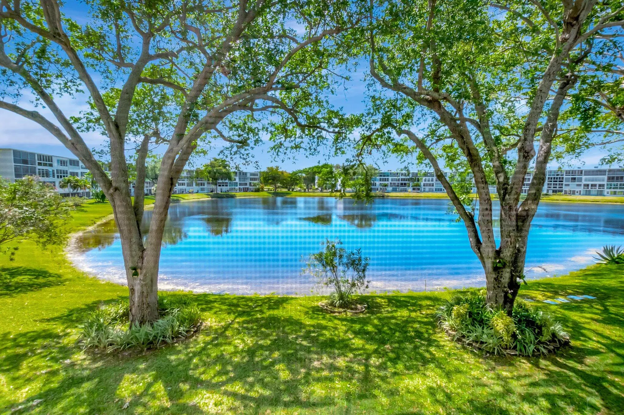 Property Slideshow image 19 of 76 | 2051 cambridge c, Deerfield Beach, FL, 33442