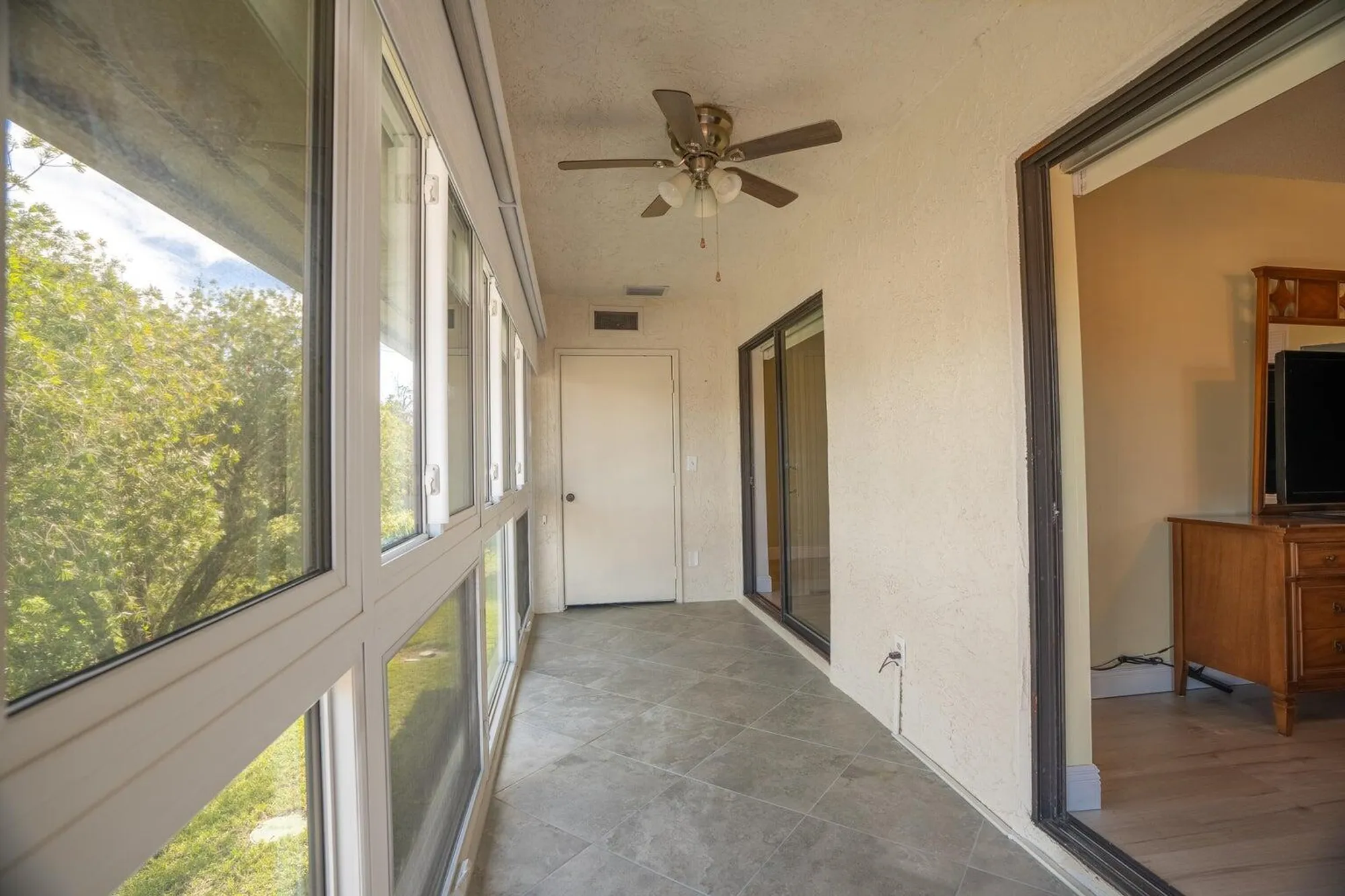 Property Slideshow image 23 of 35 | 450 sw south river dr 207, Stuart, FL, 34997
