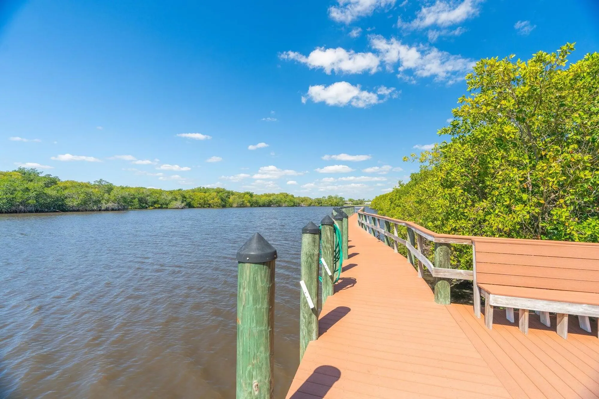 Property Slideshow image 26 of 31 | 331 sw south river dr 107, Stuart, FL, 34997