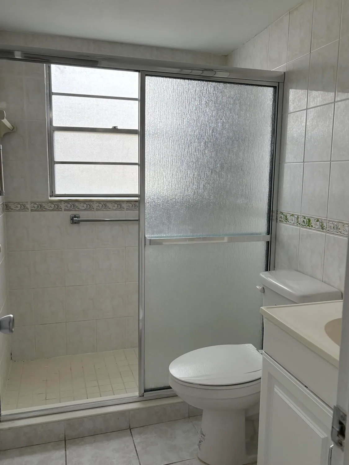 Property Slideshow image 5 of 8 | 157 andover g g, West Palm Beach, FL, 33417