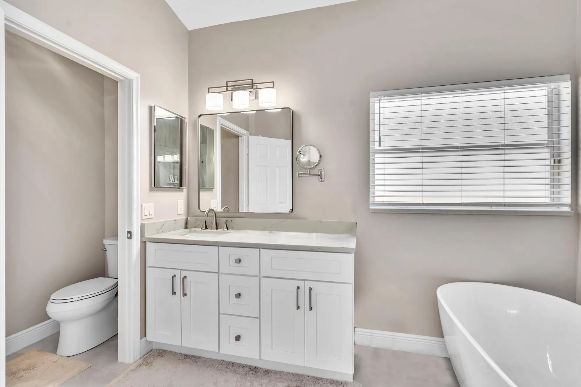 Property Slideshow image 25 of 62 | 9989 torino dr, Lake Worth, FL, 33467