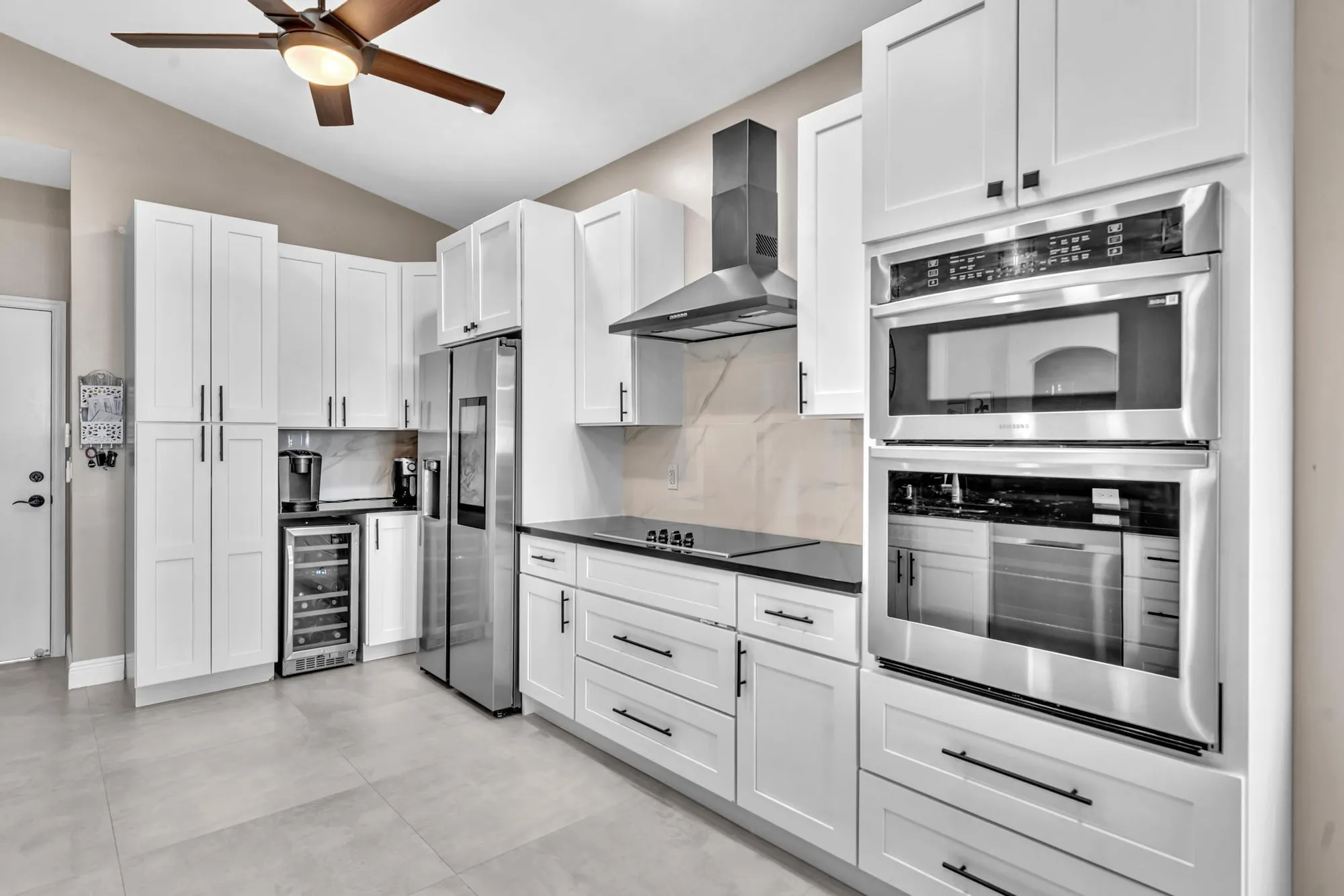 Property Slideshow image 12 of 62 | 9989 torino dr, Lake Worth, FL, 33467