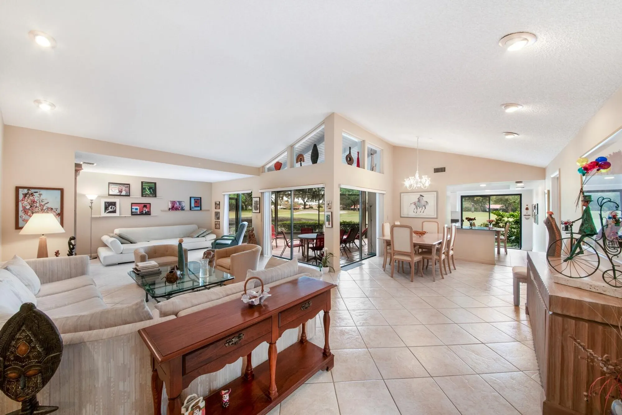 Property Slideshow image 2 of 24 | 5629 lakeview mews ct, Boynton Beach, FL, 33437