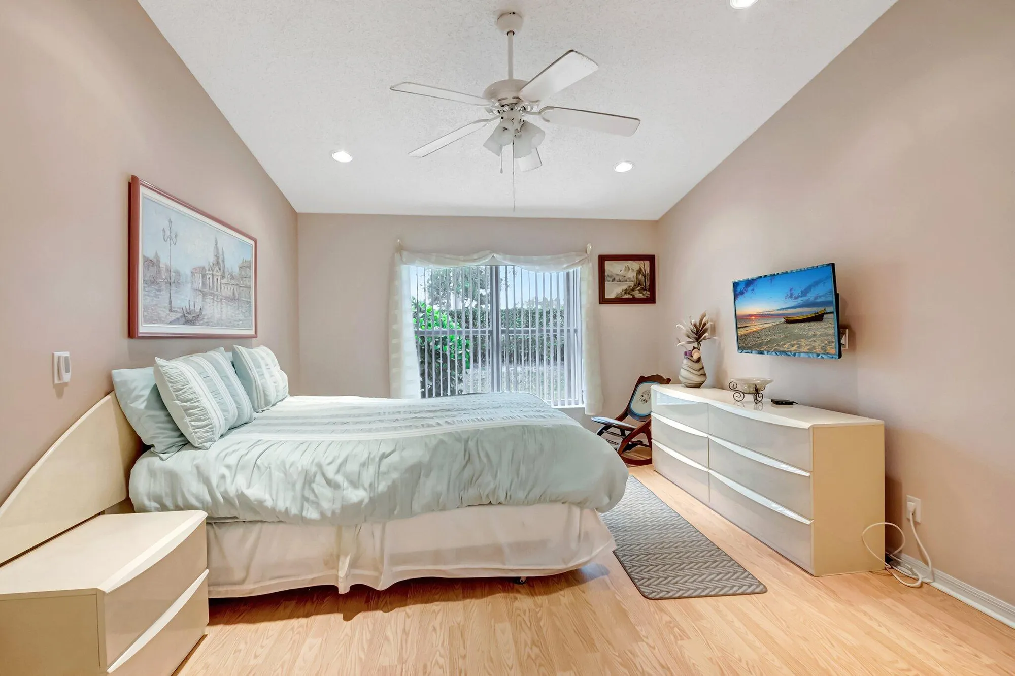 Property Slideshow image 21 of 70 | 8398 logia cir, Boynton Beach, FL, 33472