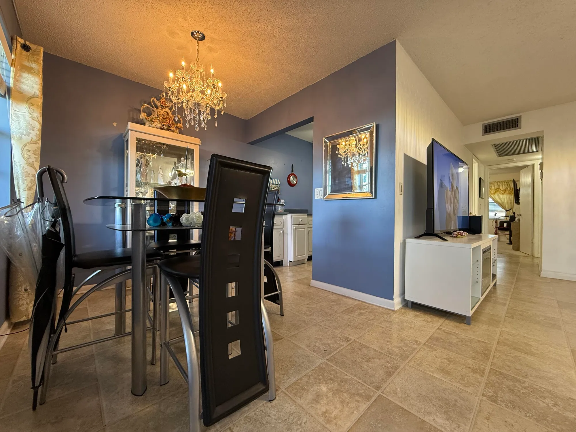 Property Slideshow image 14 of 20 | 81 camden d, West Palm Beach, FL, 33417