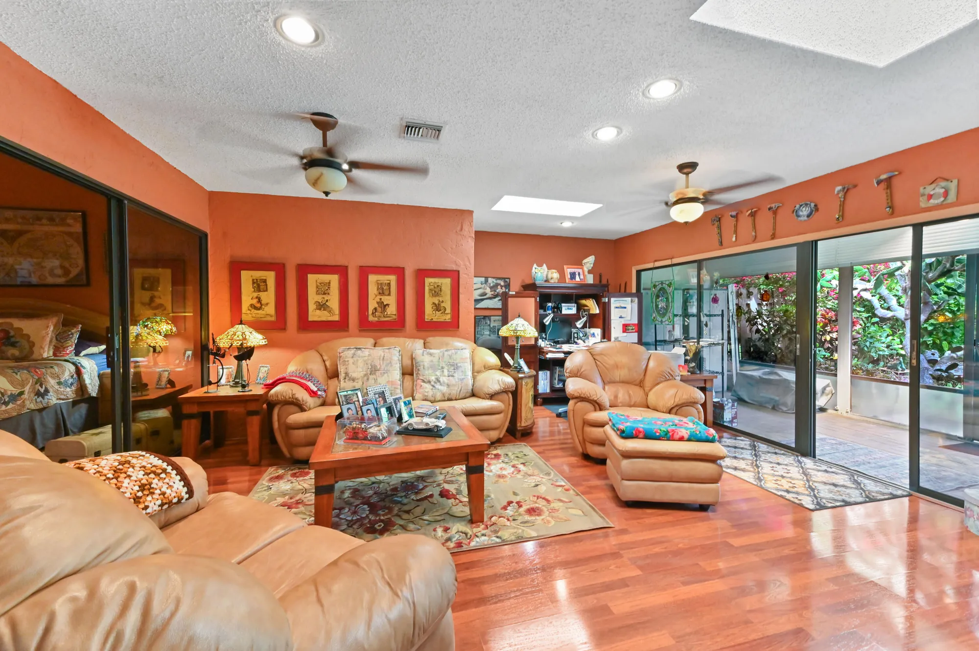Property Slideshow image 18 of 50 | 1167 nw 23rd ln, Delray Beach, FL, 33445