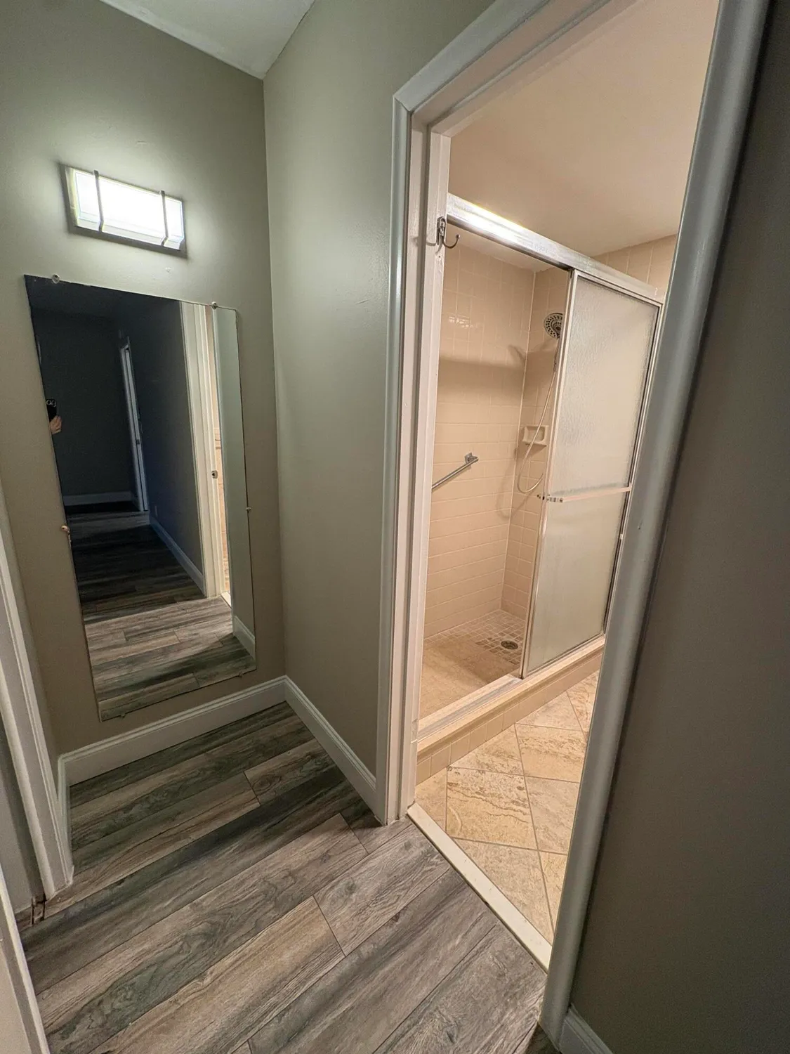 Property Slideshow image 11 of 22 | 111 waltham e unit e, West Palm Beach, FL, 33417