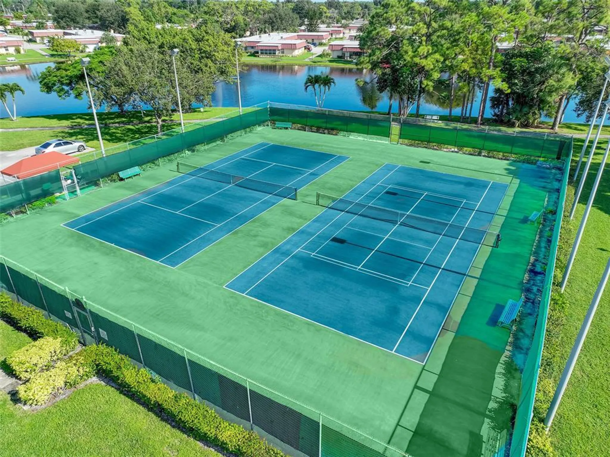 Property Slideshow image 29 of 34 | 734 nantucket cir, Lake Worth, FL, 33467