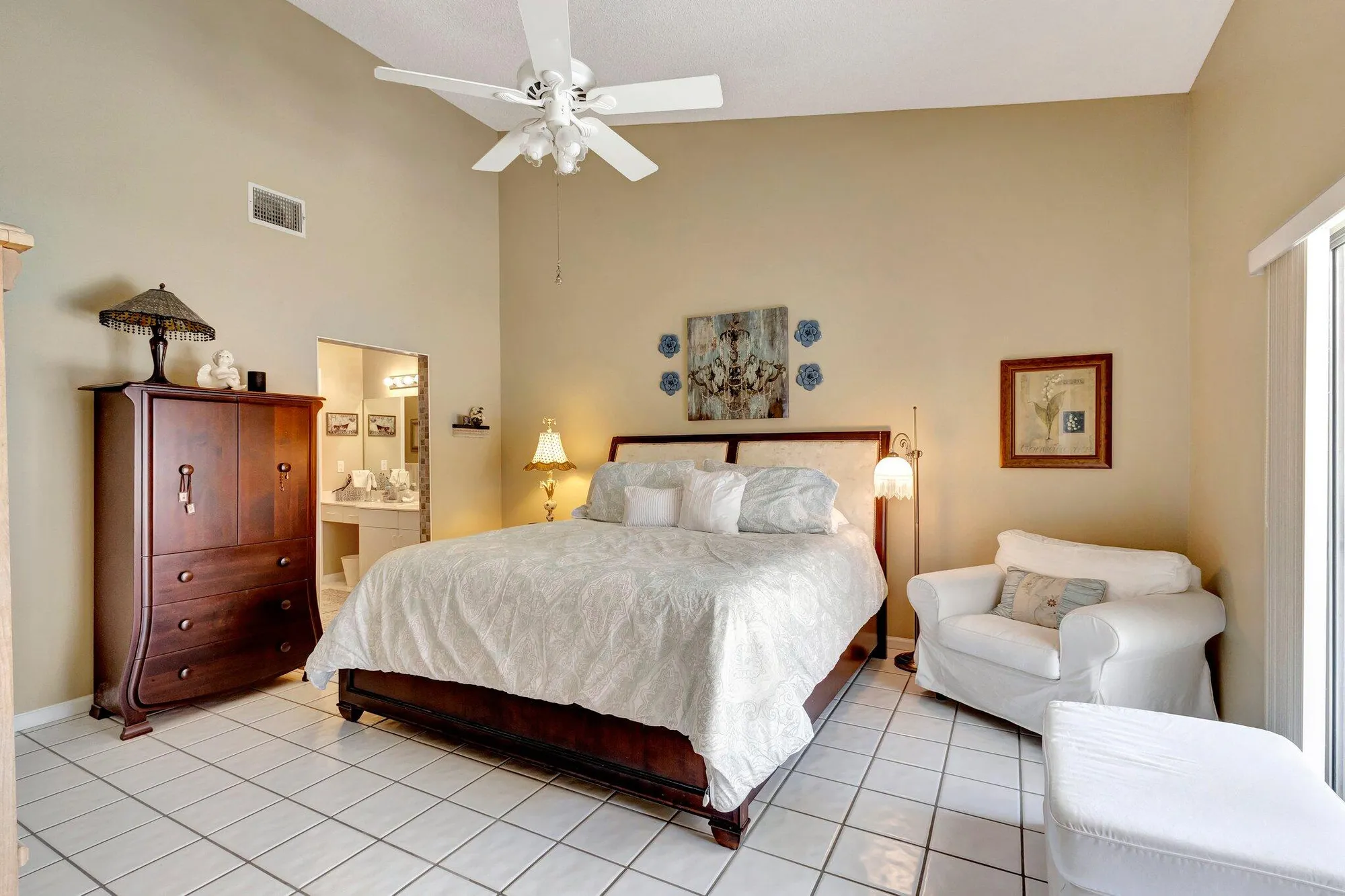Property Slideshow image 27 of 65 | 3893 dafilee cir, West Palm Beach, FL, 33417