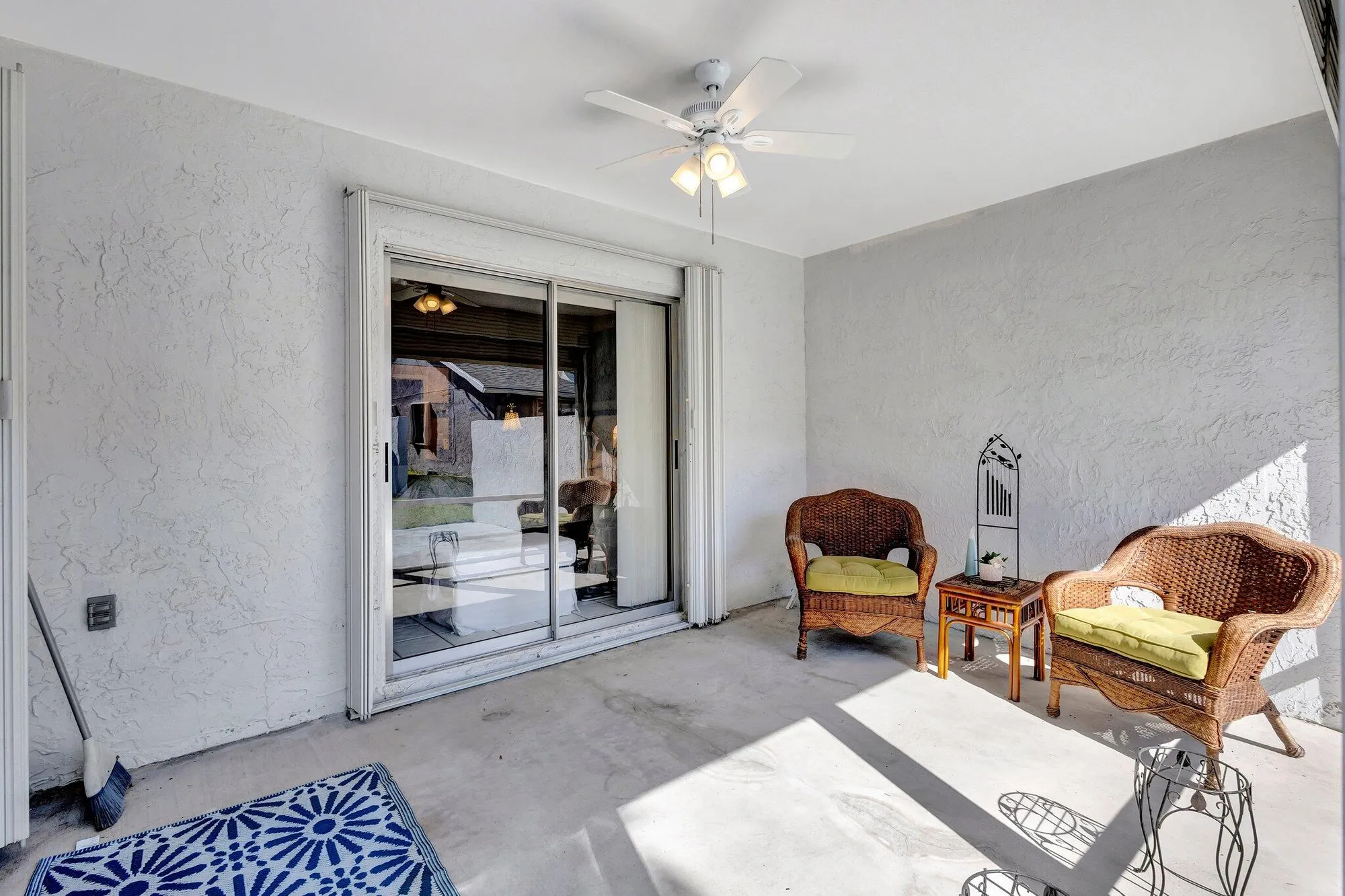 Property Slideshow image 35 of 65 | 3893 dafilee cir, West Palm Beach, FL, 33417