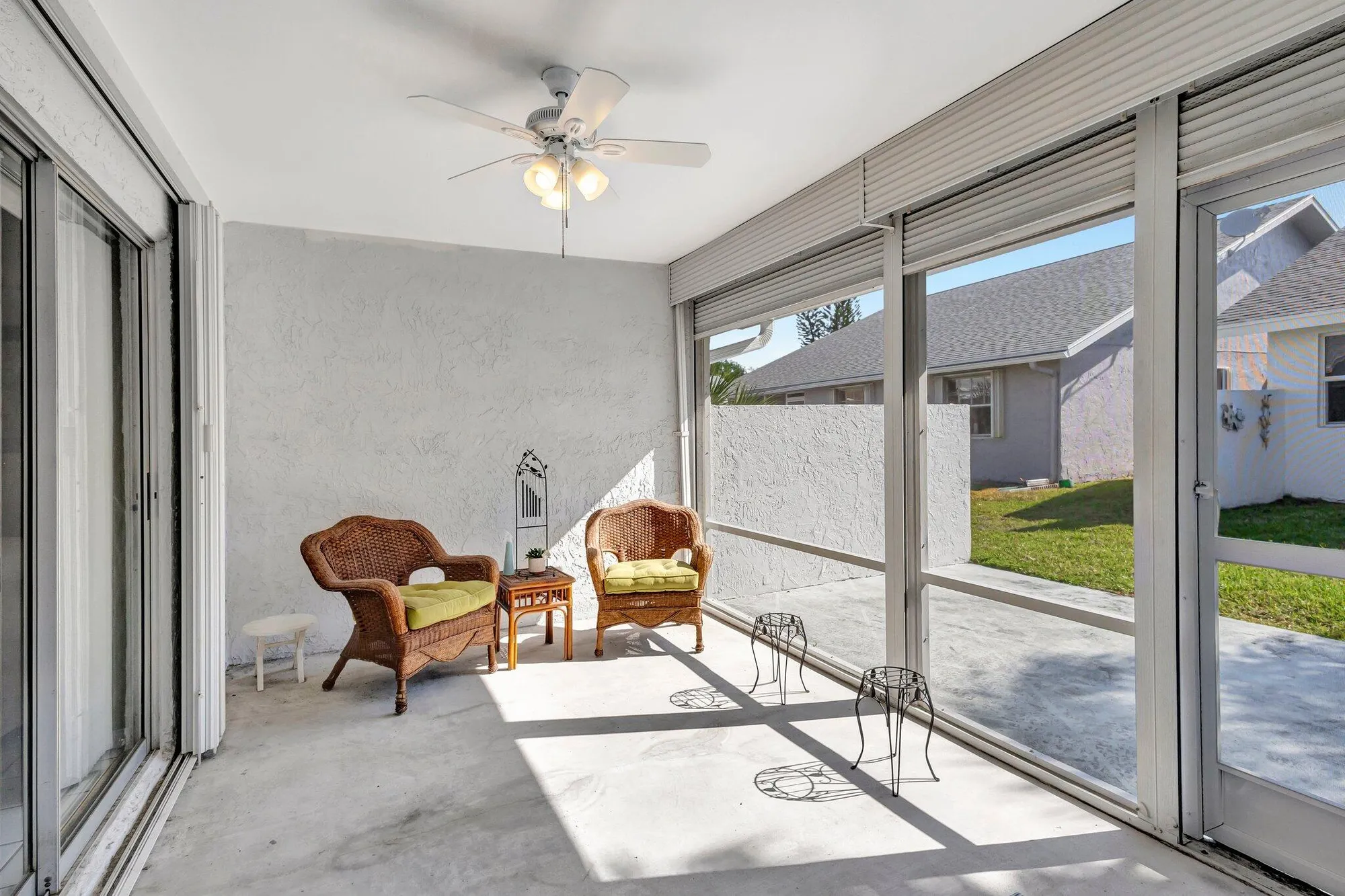 Property Slideshow image 36 of 65 | 3893 dafilee cir, West Palm Beach, FL, 33417