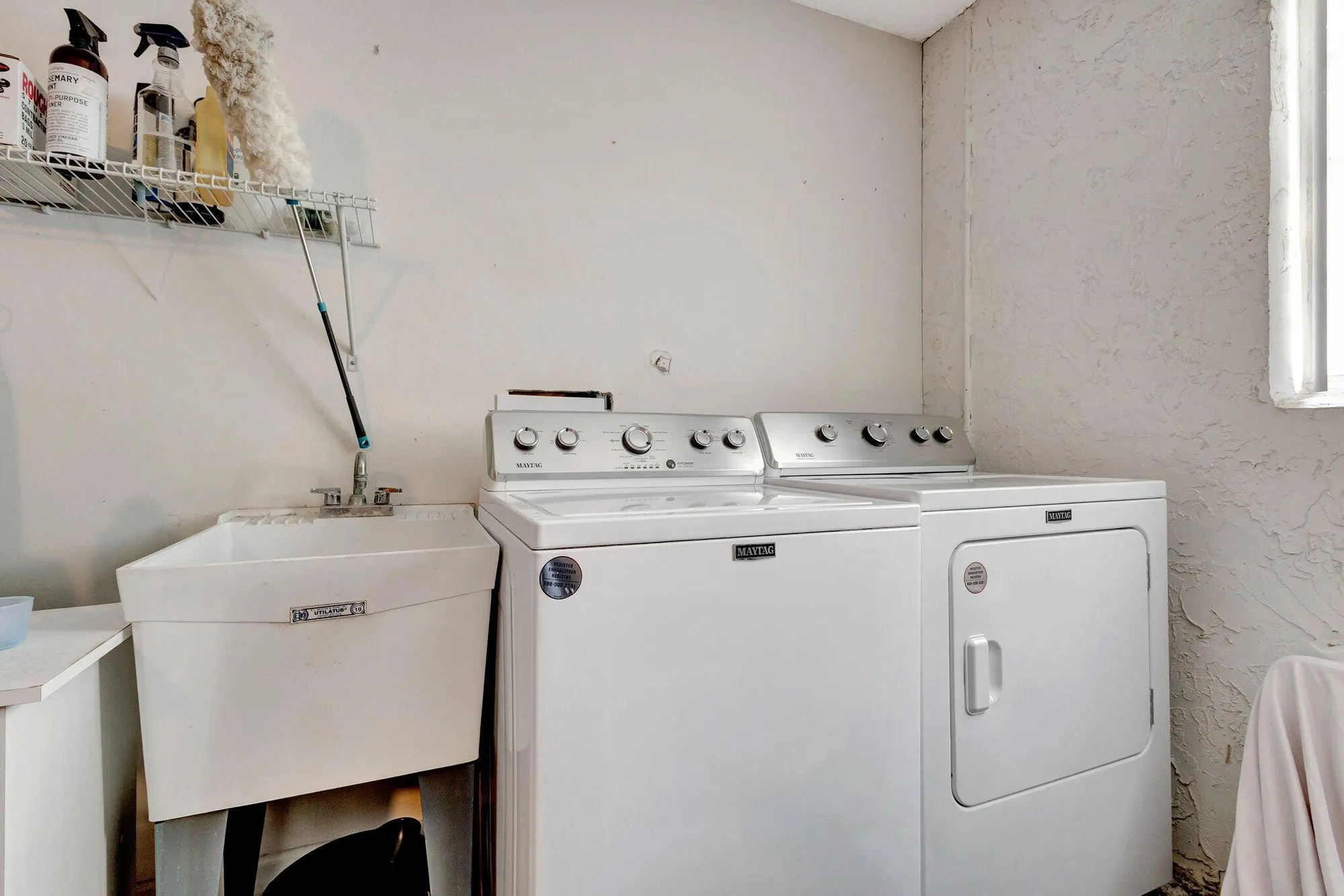 Property Slideshow image 33 of 65 | 3893 dafilee cir, West Palm Beach, FL, 33417