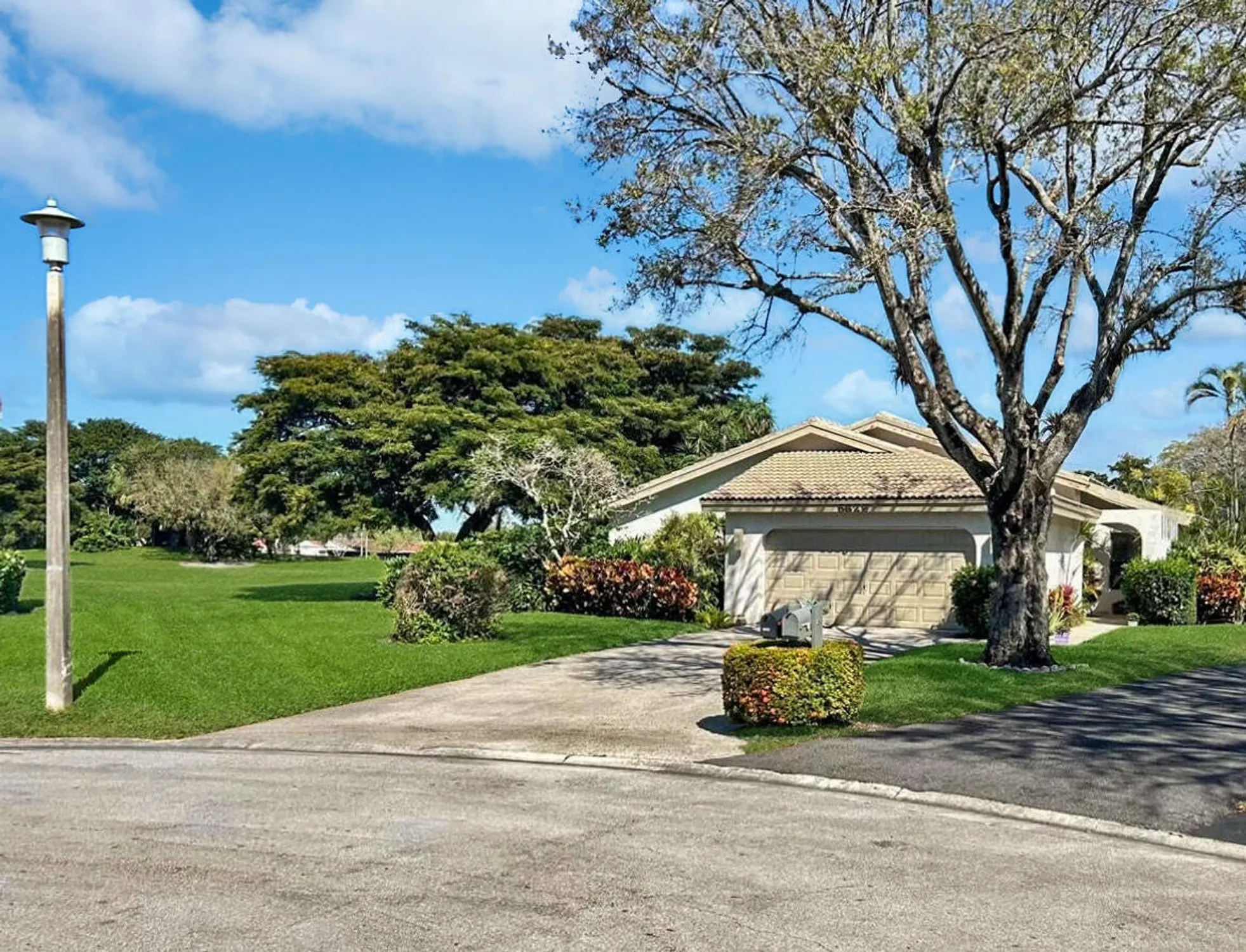 Property Slideshow image 24 of 24 | 5629 lakeview mews ct, Boynton Beach, FL, 33437