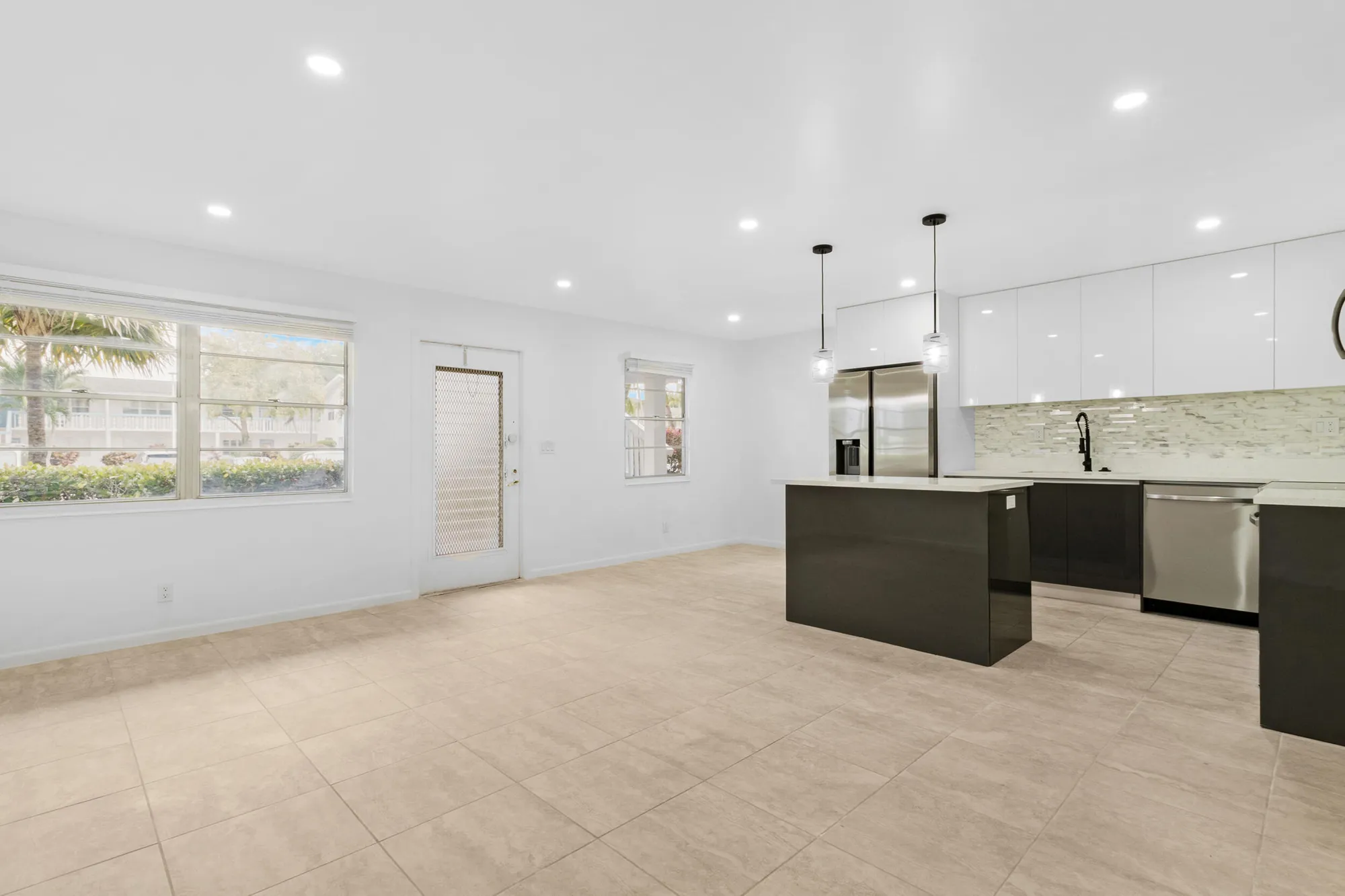 Property Slideshow image 4 of 24 | 1039 newport h, Deerfield Beach, FL, 33442