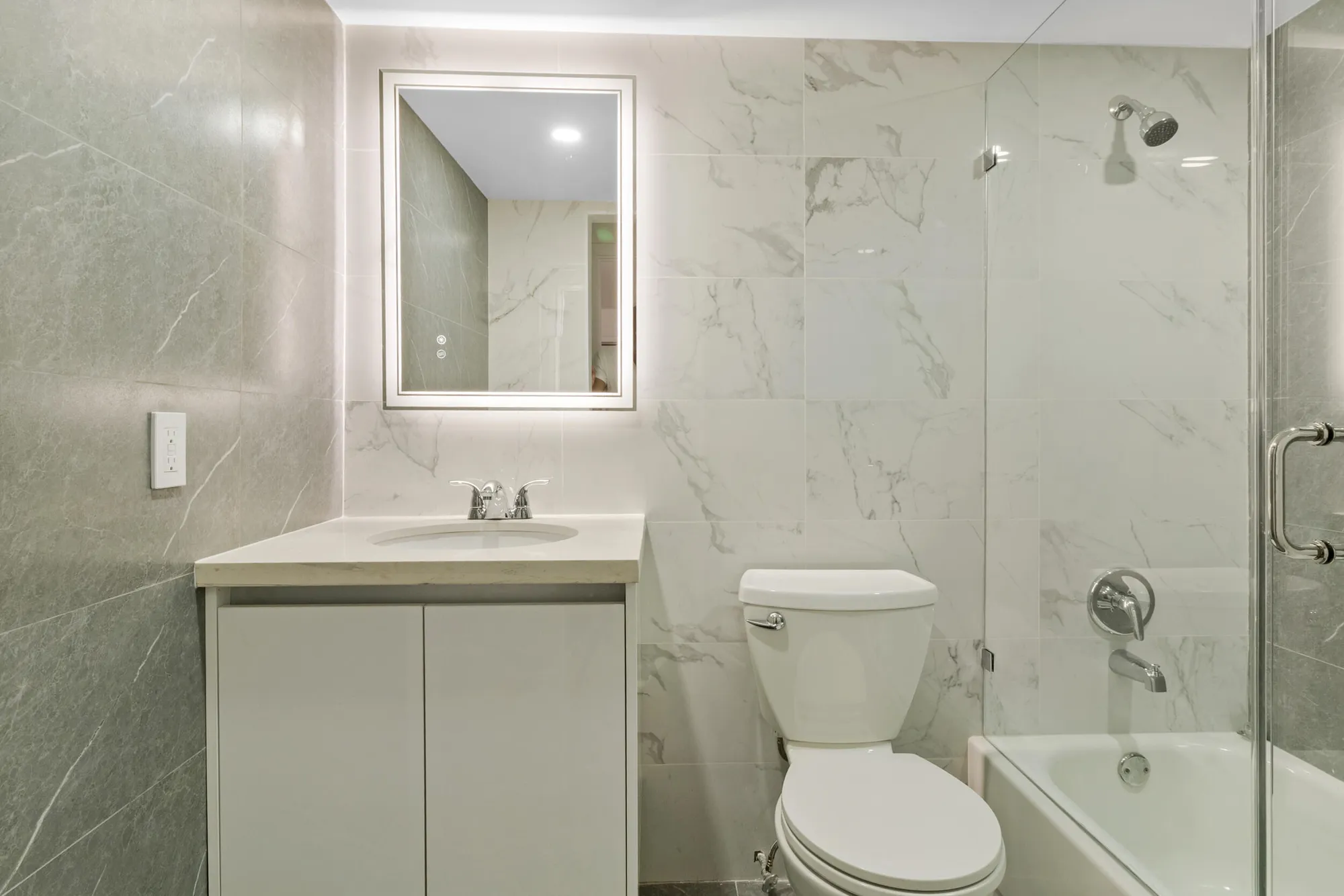 Property Slideshow image 17 of 24 | 1039 newport h, Deerfield Beach, FL, 33442