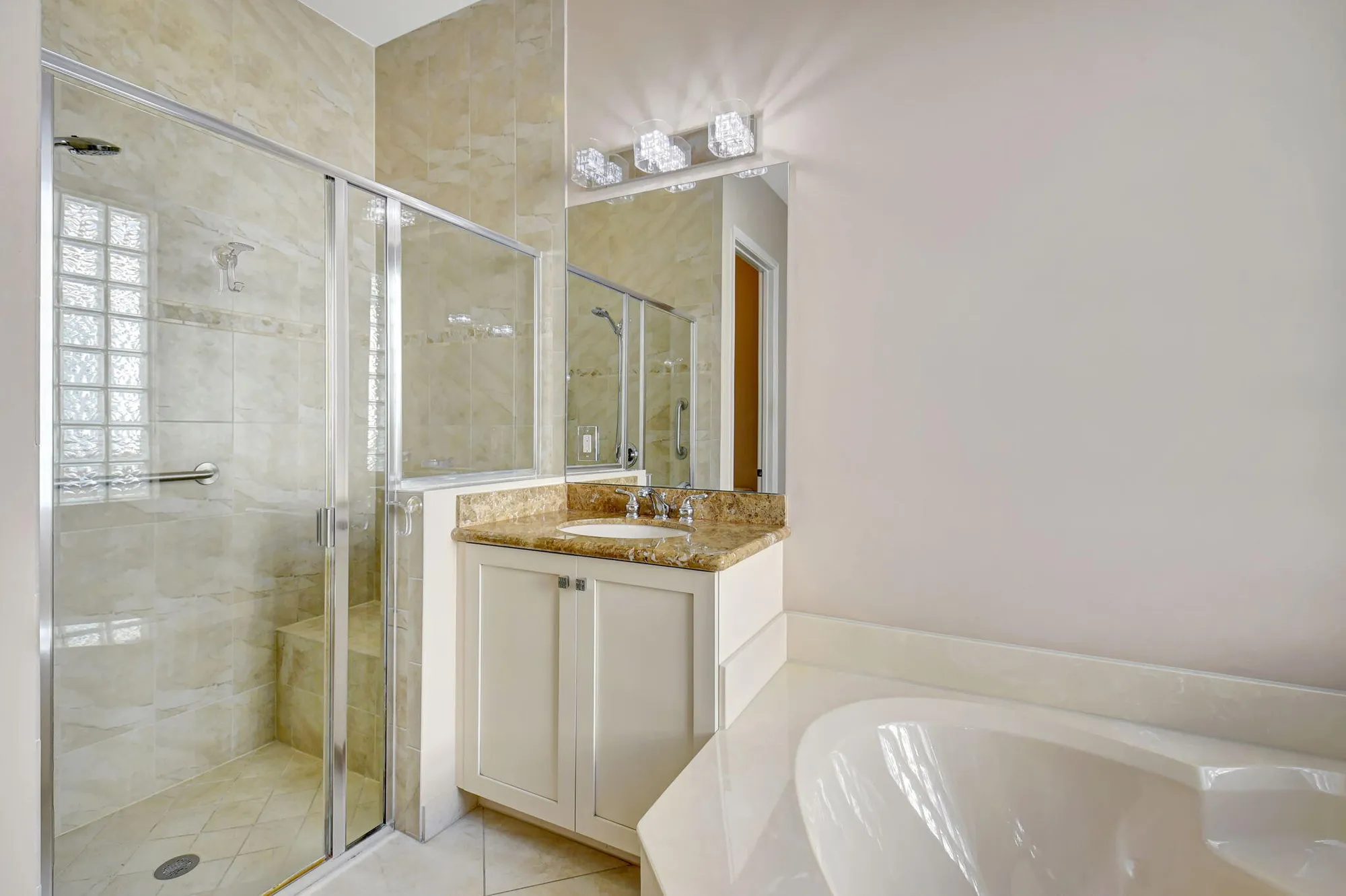 Property Slideshow image 17 of 36 | 10570 stone garden dr, Boynton Beach, FL, 33473