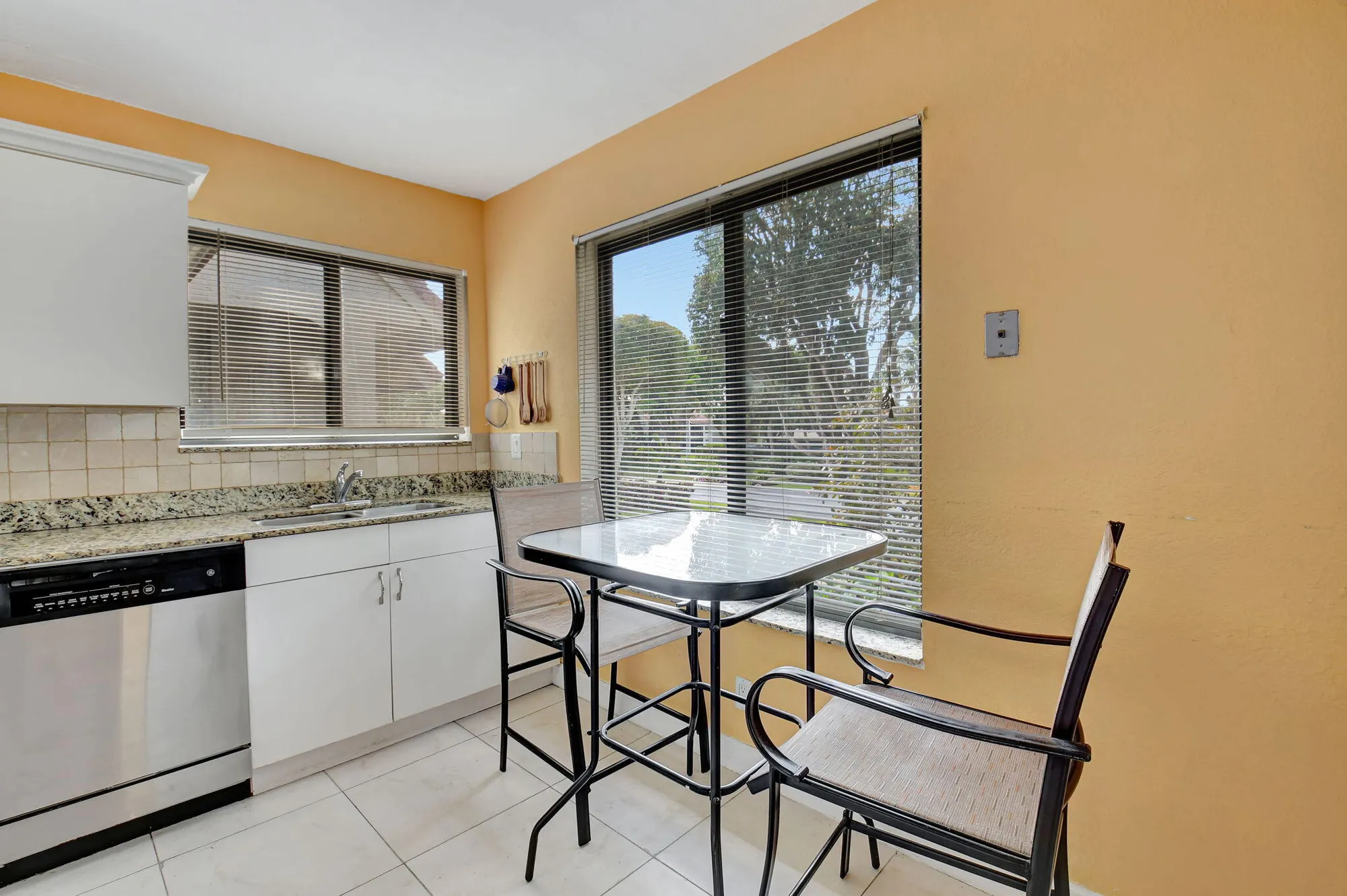 Property Slideshow image 6 of 79 | 5715 fairway park dr 201, Boynton Beach, FL, 33437
