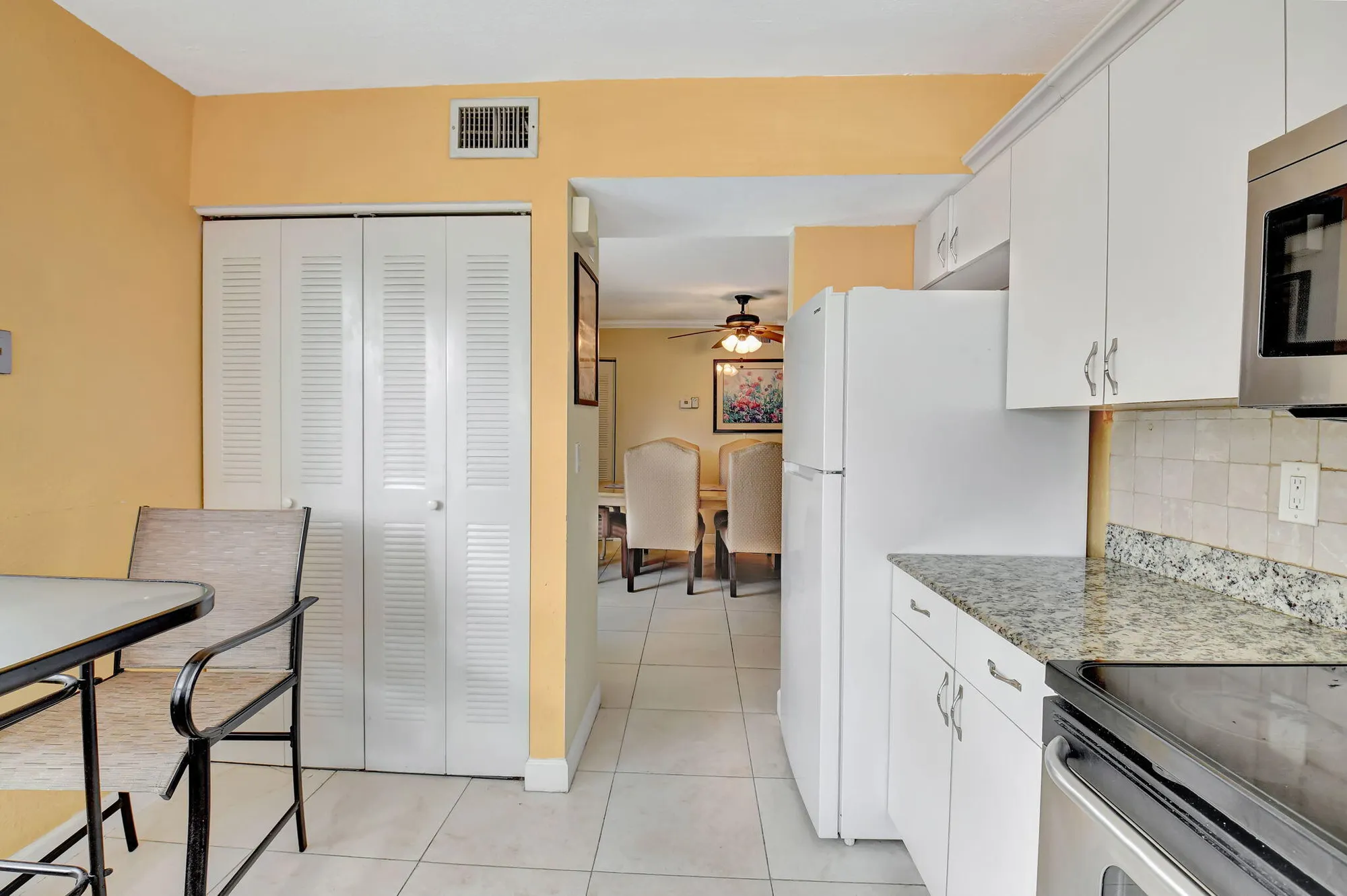 Property Slideshow image 8 of 79 | 5715 fairway park dr 201, Boynton Beach, FL, 33437