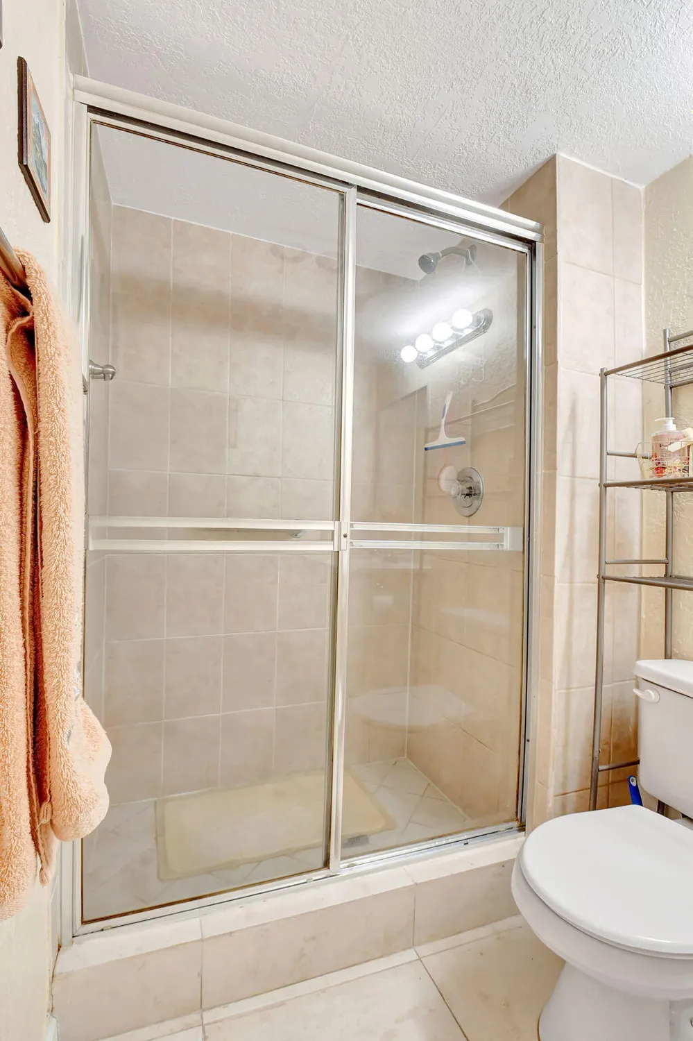 Property Slideshow image 16 of 79 | 5715 fairway park dr 201, Boynton Beach, FL, 33437