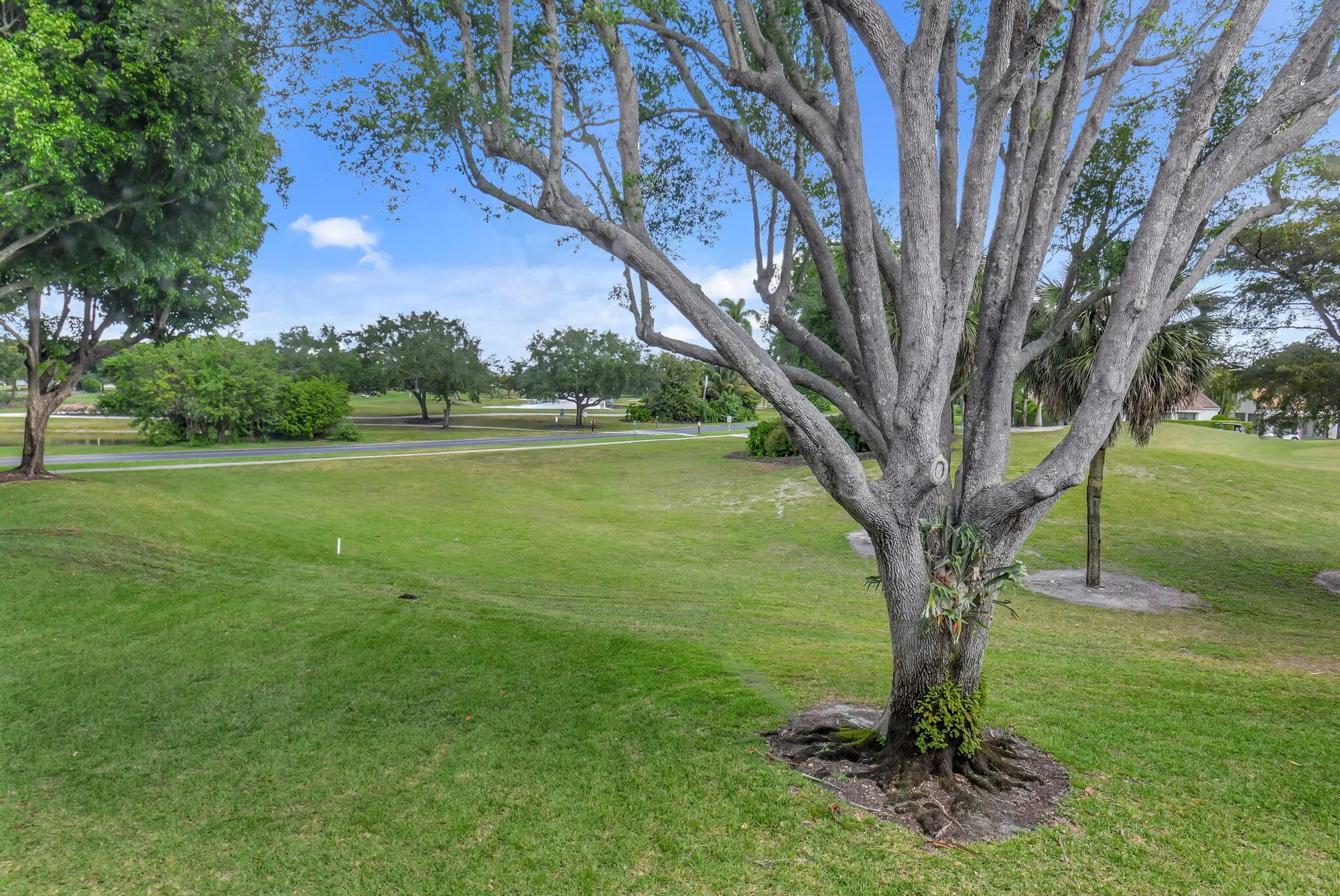 Property Slideshow image 34 of 79 | 5715 fairway park dr 201, Boynton Beach, FL, 33437