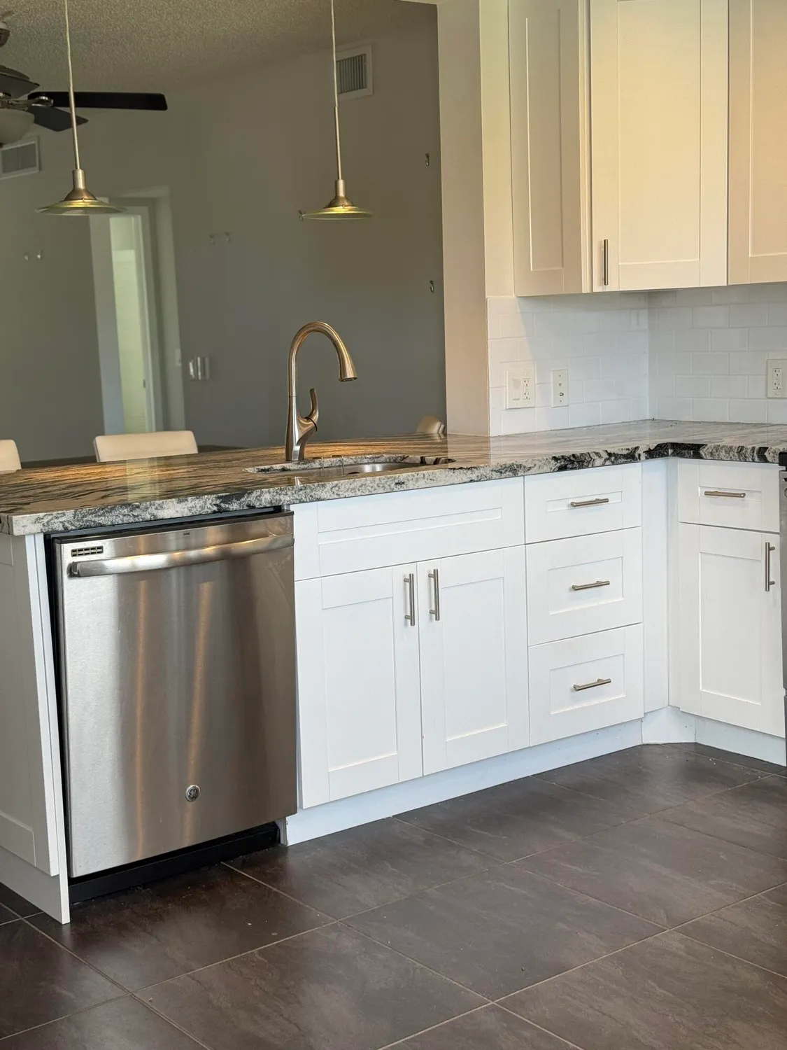 Property Slideshow image 3 of 18 | 4073 exeter e, Boca Raton, FL, 33434