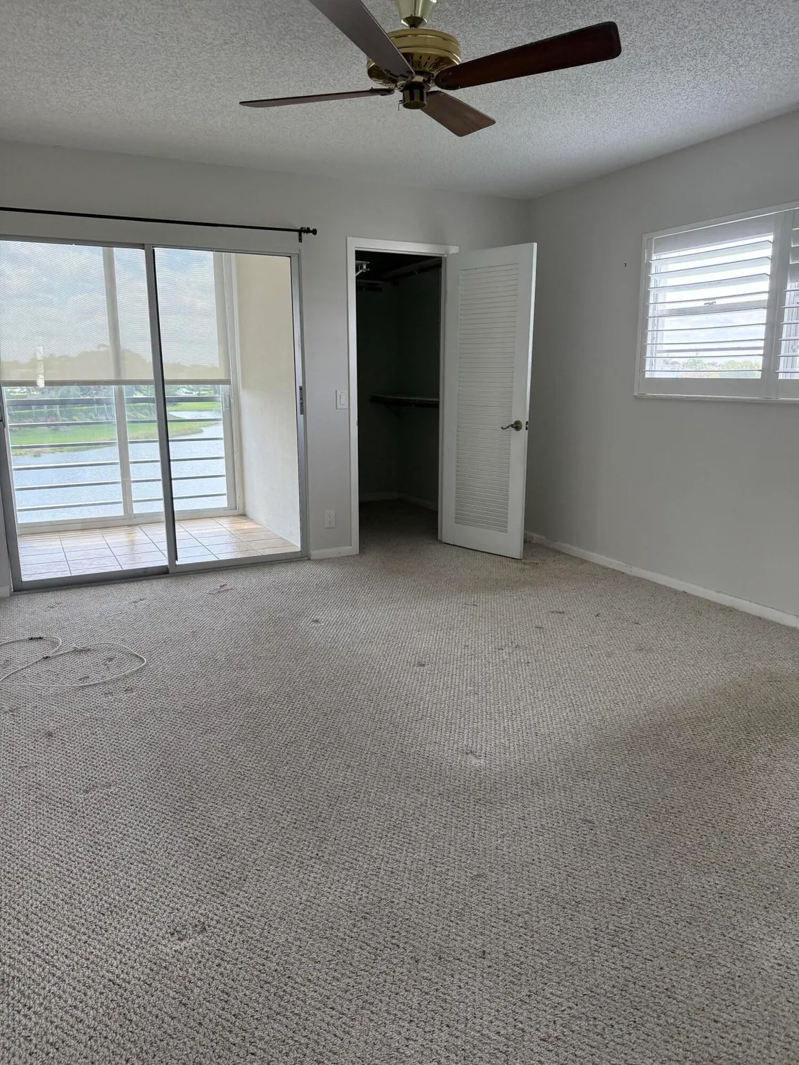 Property Slideshow image 10 of 18 | 4073 exeter e, Boca Raton, FL, 33434