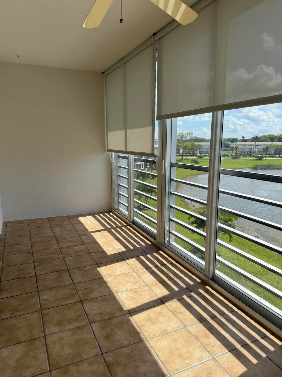 Property Slideshow image 16 of 18 | 4073 exeter e, Boca Raton, FL, 33434