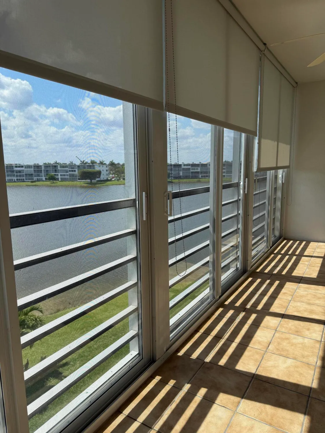 Property Slideshow image 17 of 18 | 4073 exeter e, Boca Raton, FL, 33434