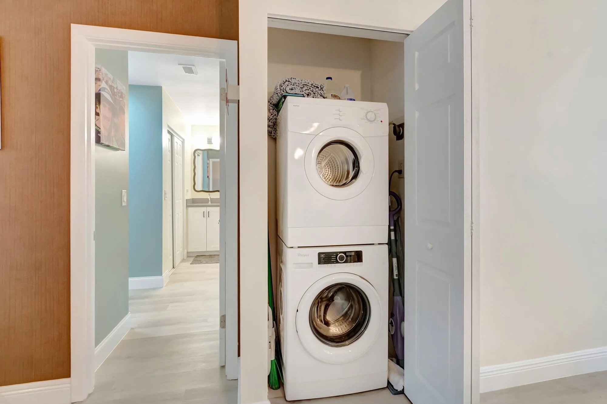 Property Slideshow image 24 of 30 | 21364 cypress hammock dr apt 1j, Boca Raton, FL, 33428