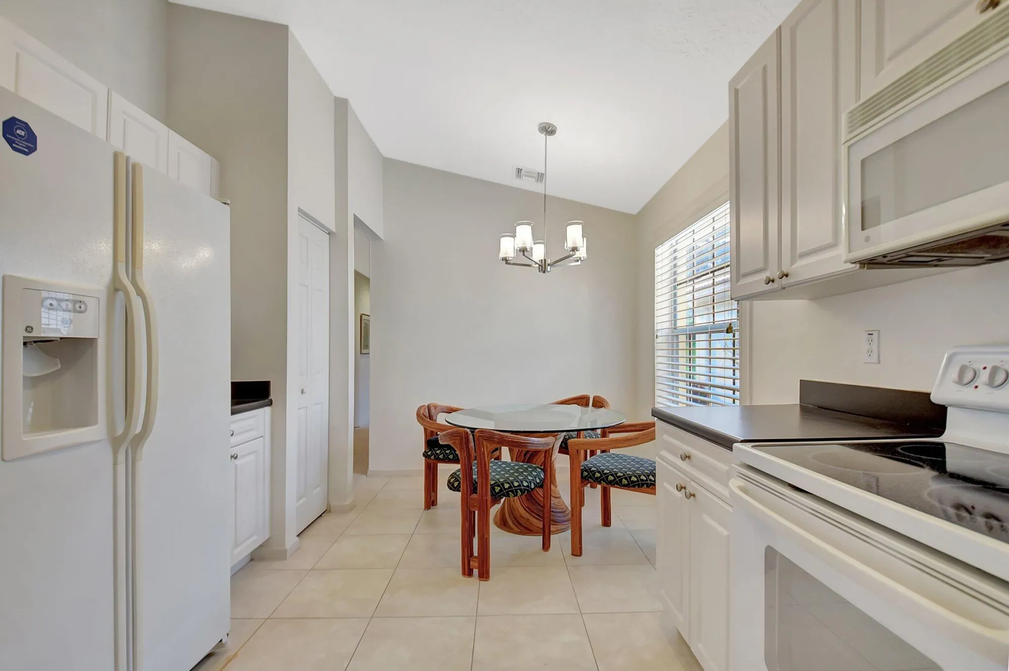 Property Slideshow image 11 of 75 | 7415 w mercada way, Delray Beach, FL, 33446