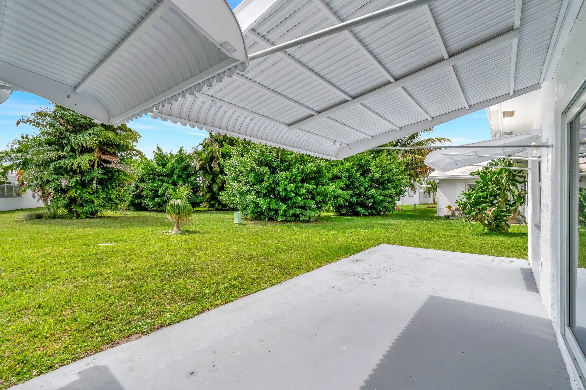 Property Slideshow image 31 of 54 | 2012 sw 15th st, Boynton Beach, FL, 33426