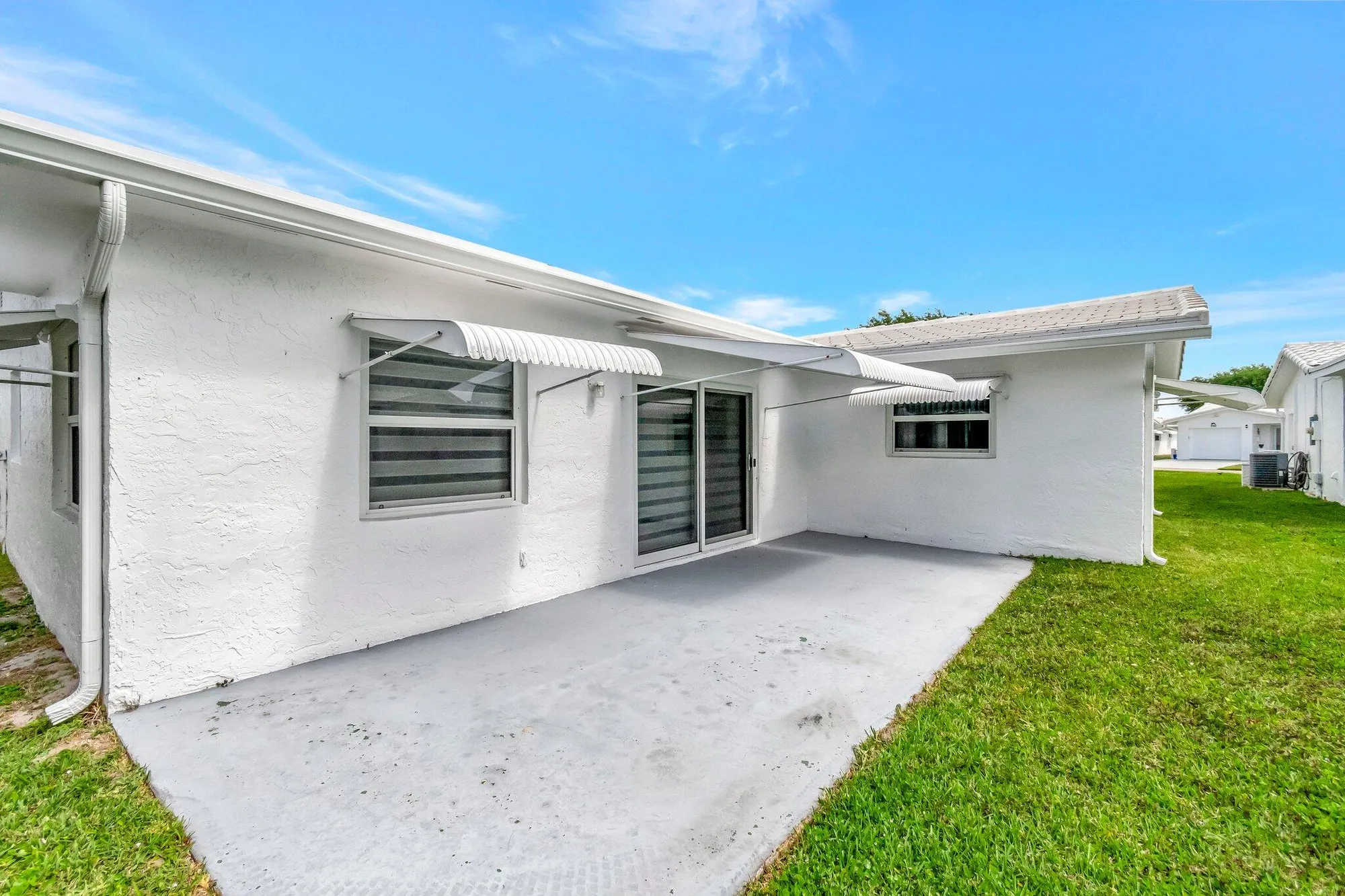 Property Slideshow image 32 of 54 | 2012 sw 15th st, Boynton Beach, FL, 33426