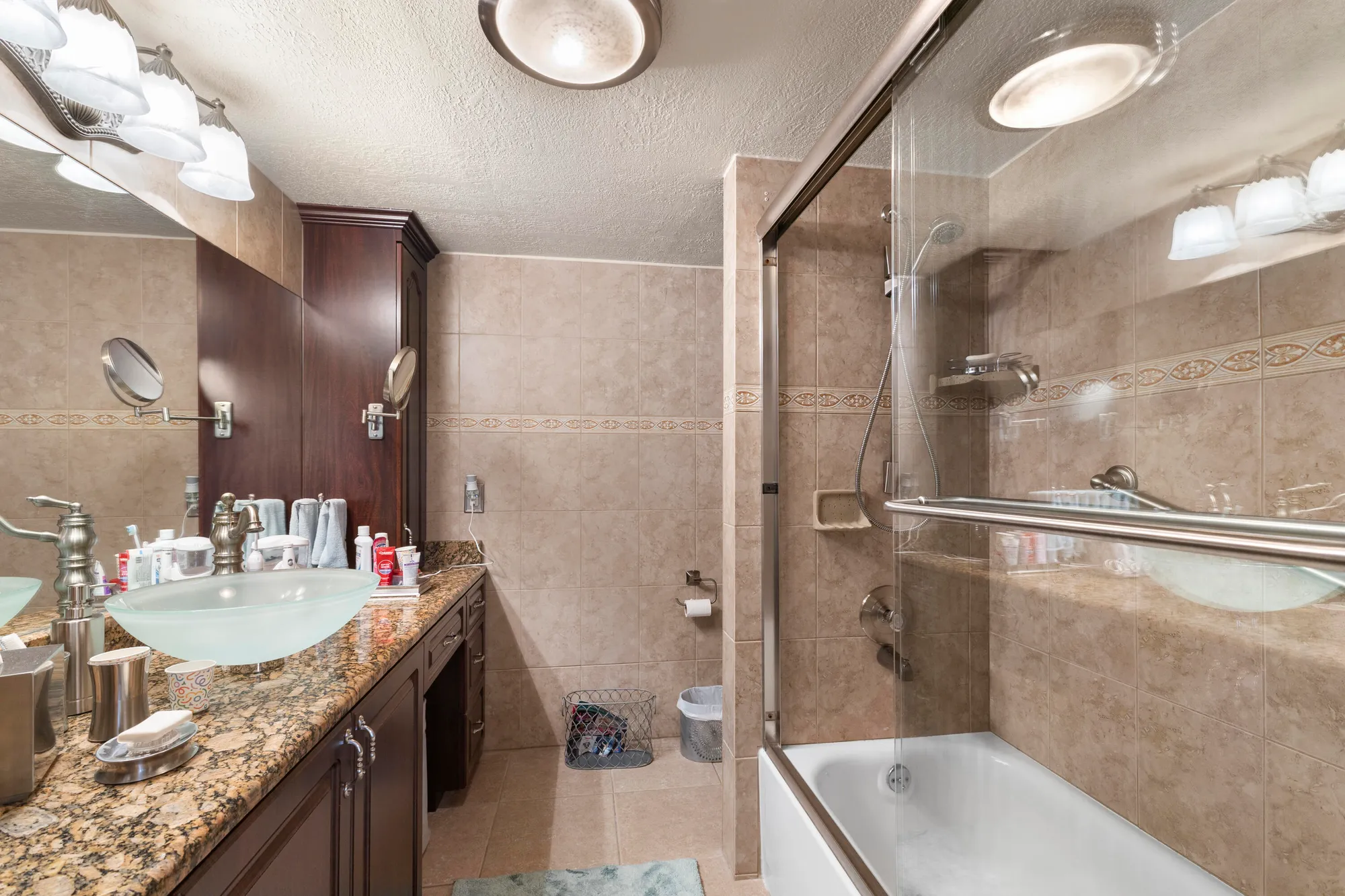 Property Slideshow image 12 of 21 | 110 greenbrier b, West Palm Beach, FL, 33417