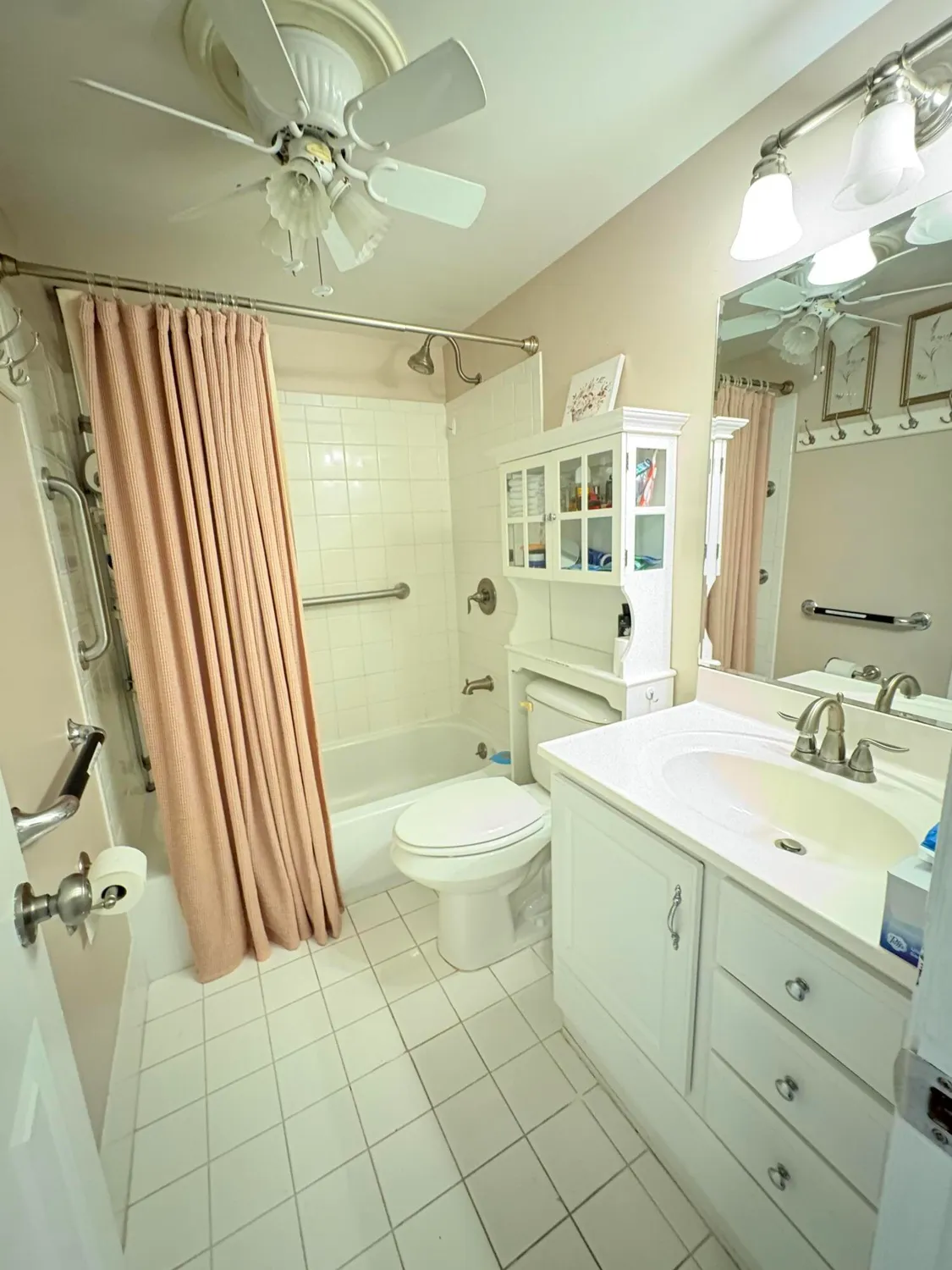 Property Slideshow image 3 of 33 | 138 waltham f, West Palm Beach, FL, 33417