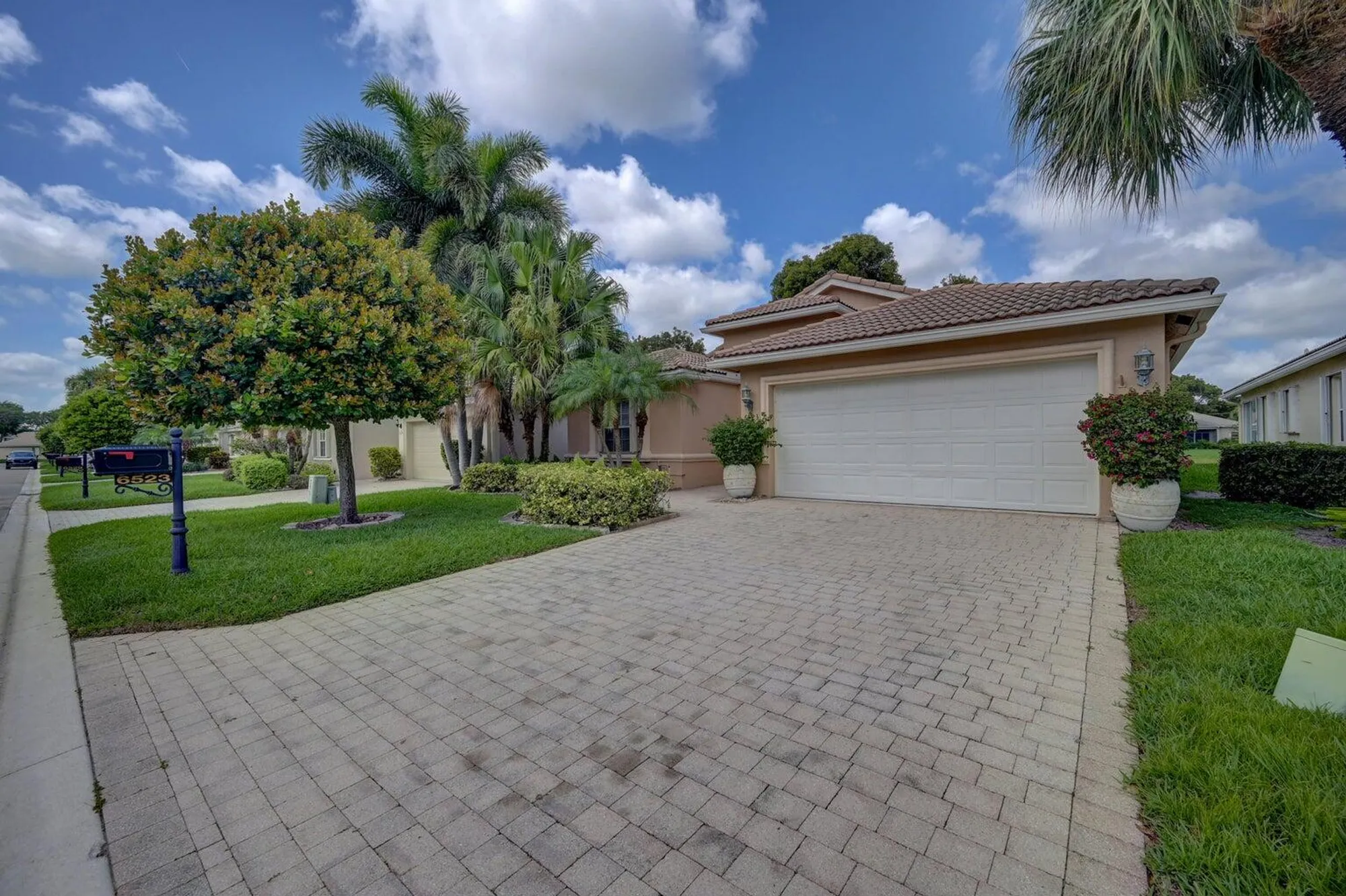 Property Slideshow image 2 of 51 | 6523 via trento, Delray Beach, FL, 33446