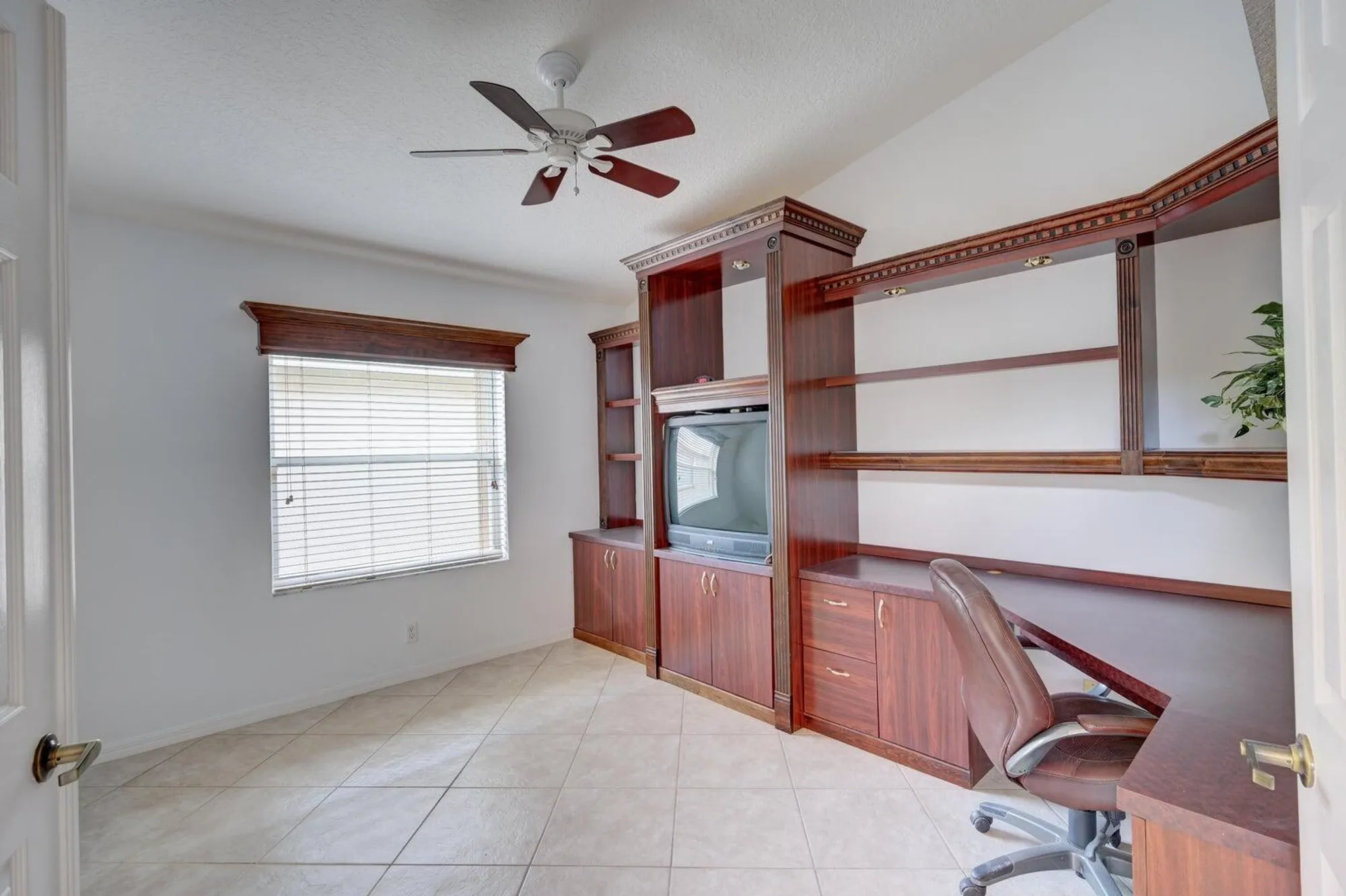 Property Slideshow image 22 of 51 | 6523 via trento, Delray Beach, FL, 33446