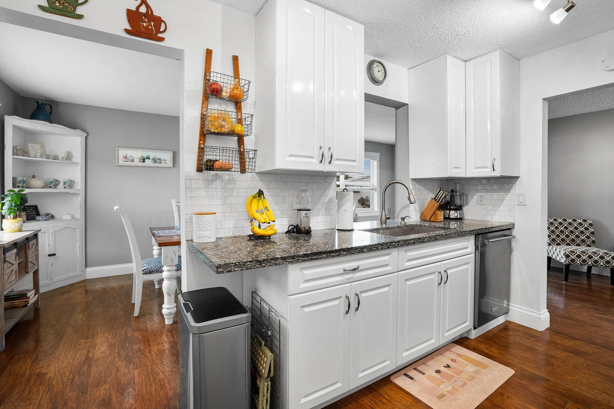 Property Slideshow image 14 of 30 | 2105 alfred dr, Boynton Beach, FL, 33426